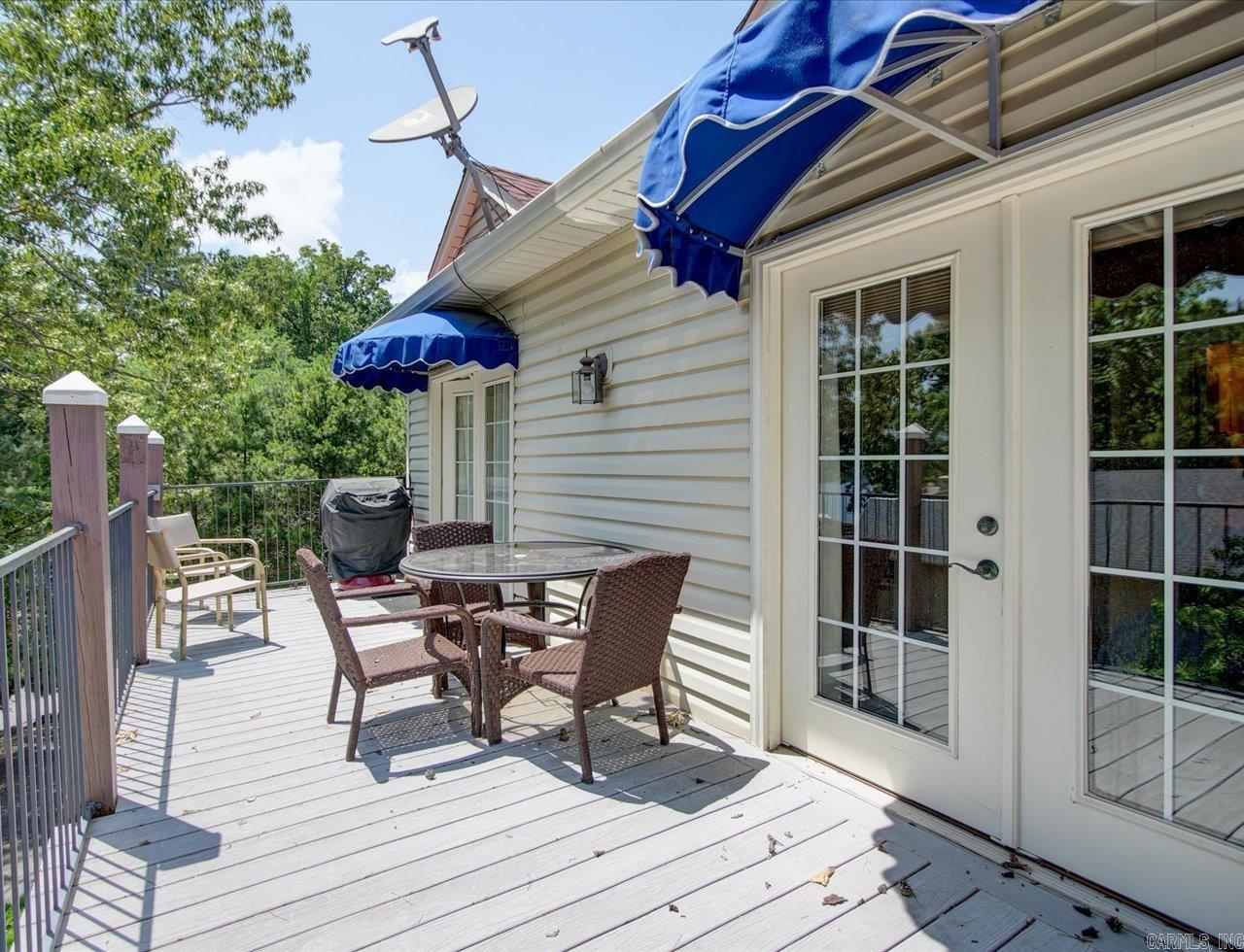 MOONLIGHT COVE VILLAS HPR - Residential