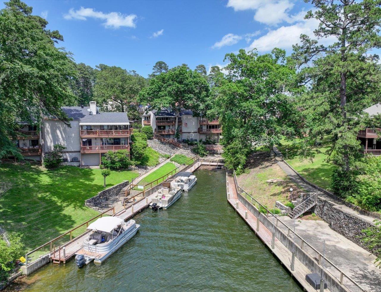 MOONLIGHT COVE VILLAS HPR - Residential