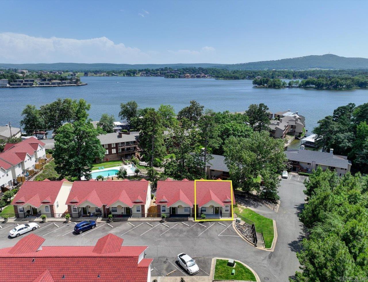 MOONLIGHT COVE VILLAS HPR - Residential