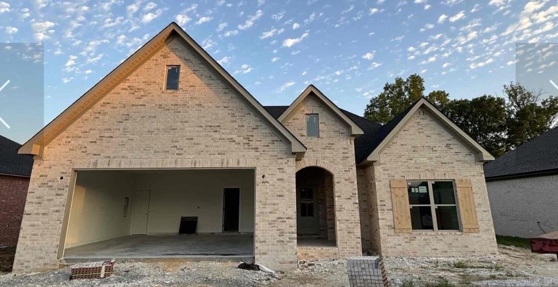 This beautifully designed 3-bedroom, 2-bath home seamlessly blends style and function with an organic modern aesthetic. As you step inside, you're greeted by an open-concept living area, where neutral tones and earthy accents create a warm, inviting atmosphere. Close to Greenbrier schools! Estimated completion June 30, 2025.