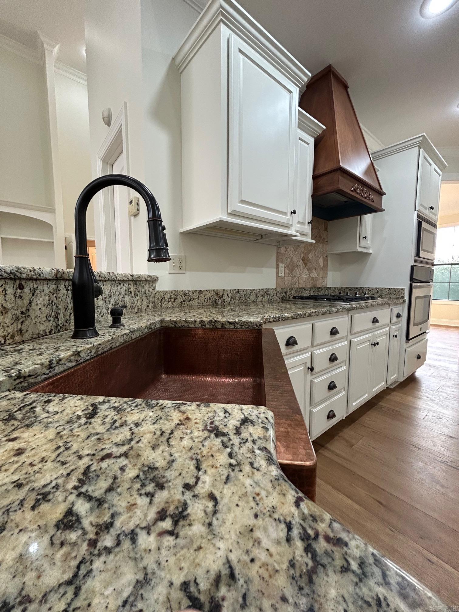 BARRINGTON PARK - Residential