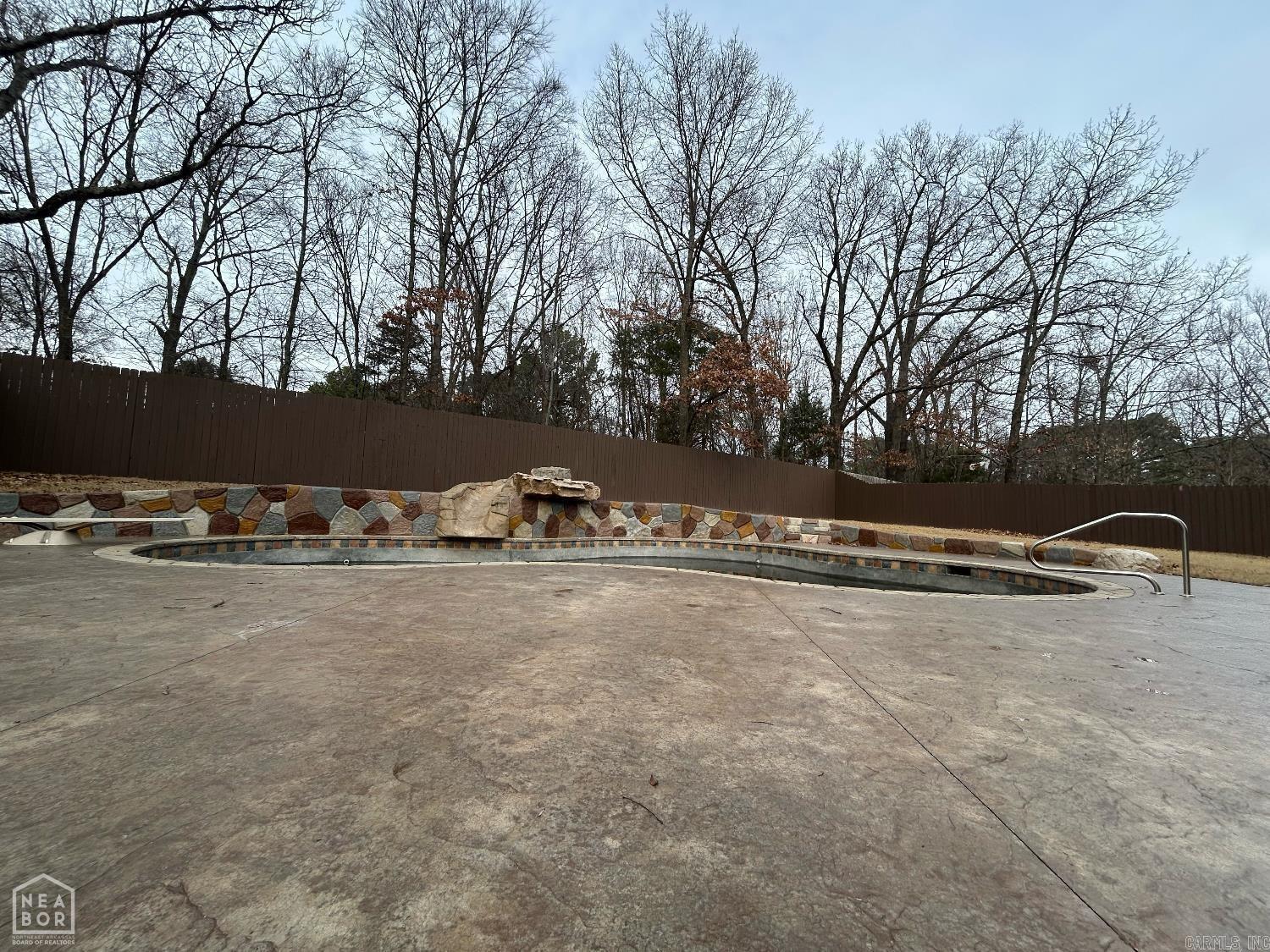 BARRINGTON PARK - Residential