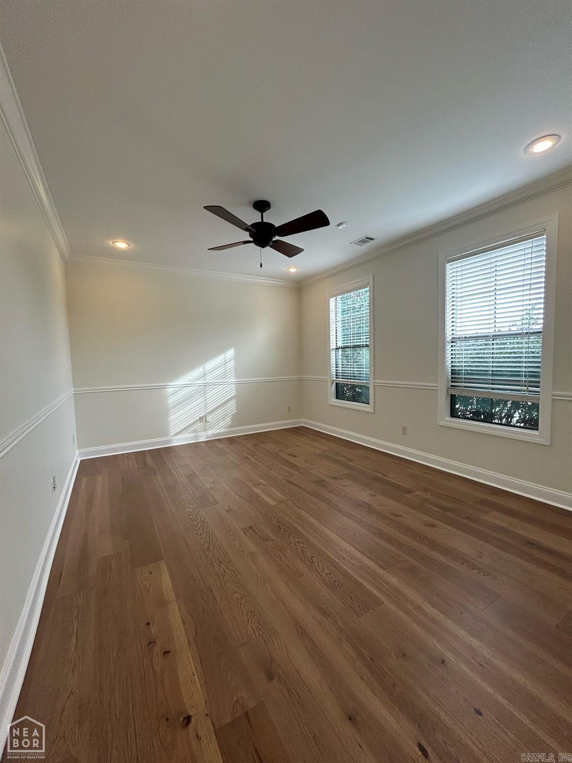 BARRINGTON PARK - Residential