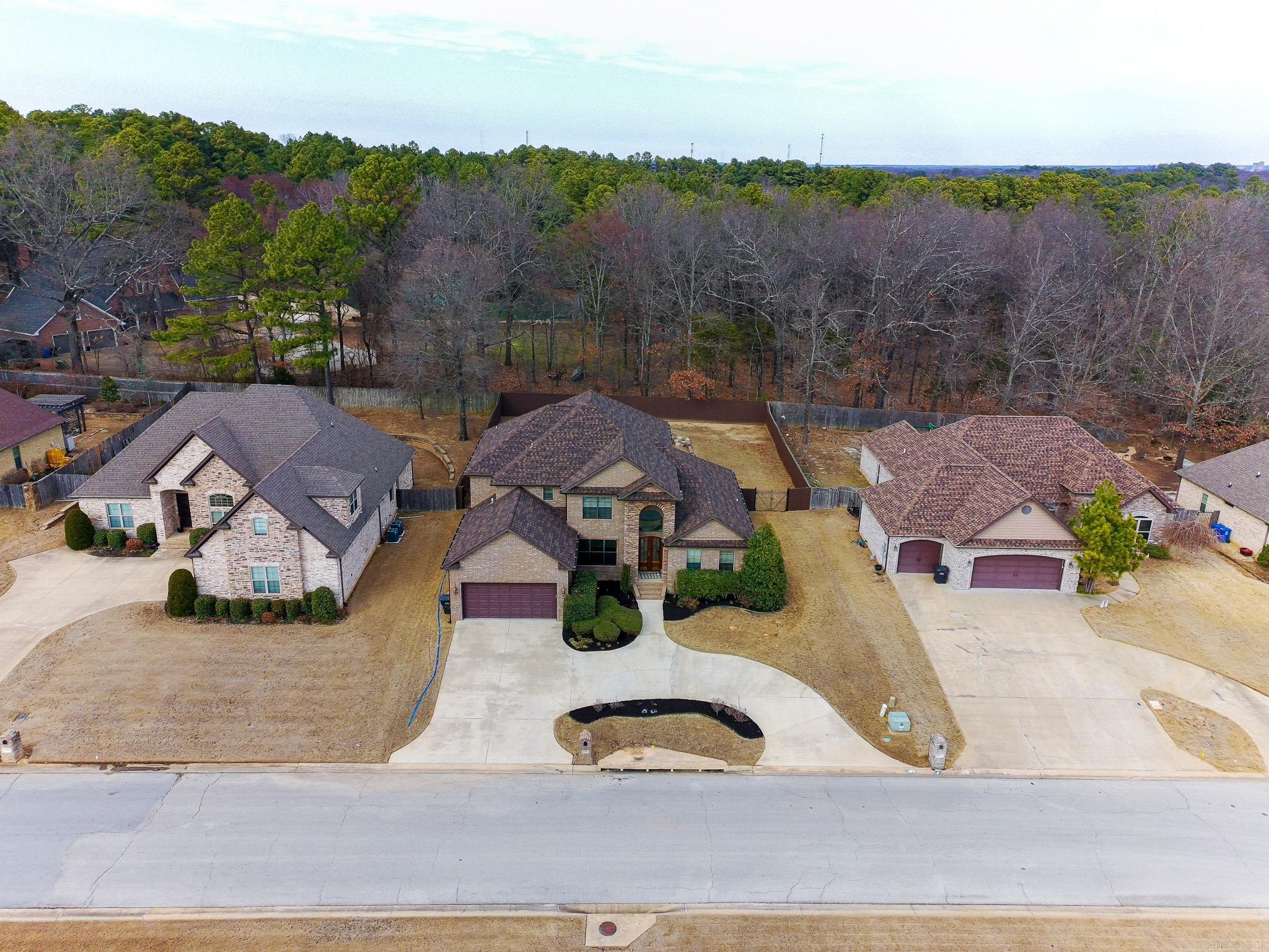 BARRINGTON PARK - Residential