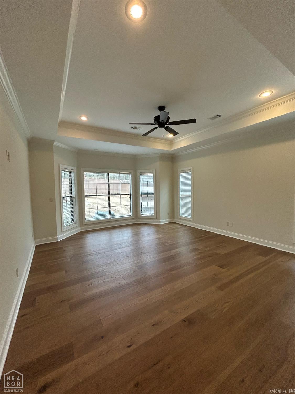 BARRINGTON PARK - Residential