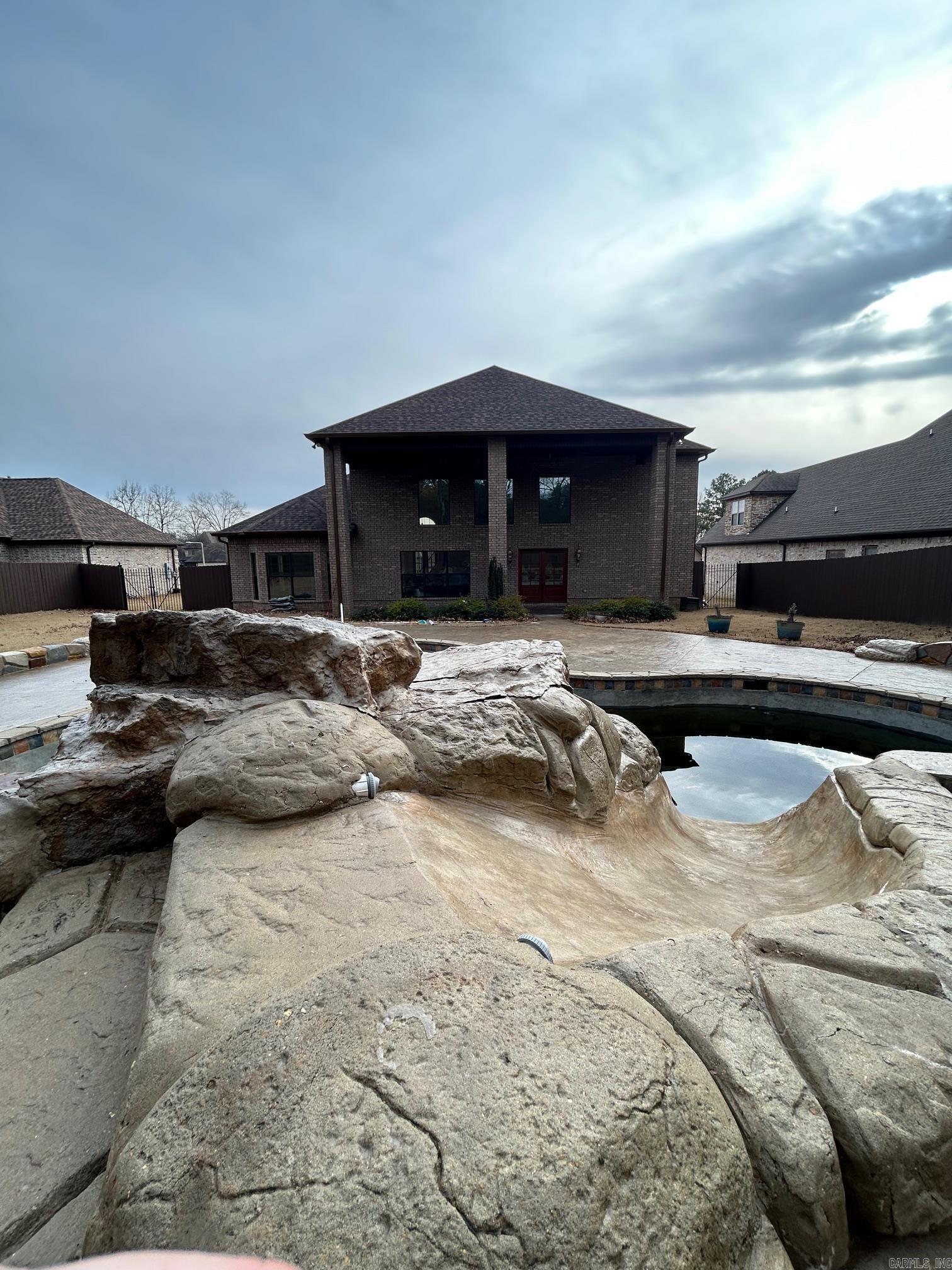 BARRINGTON PARK - Residential