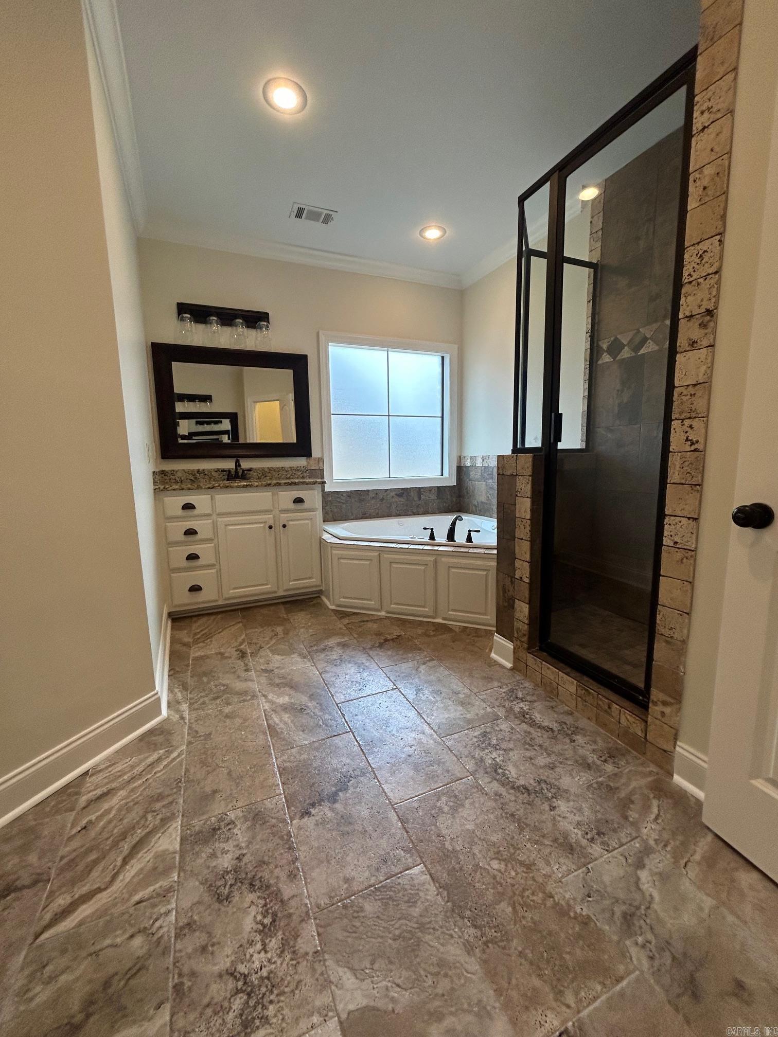 BARRINGTON PARK - Residential