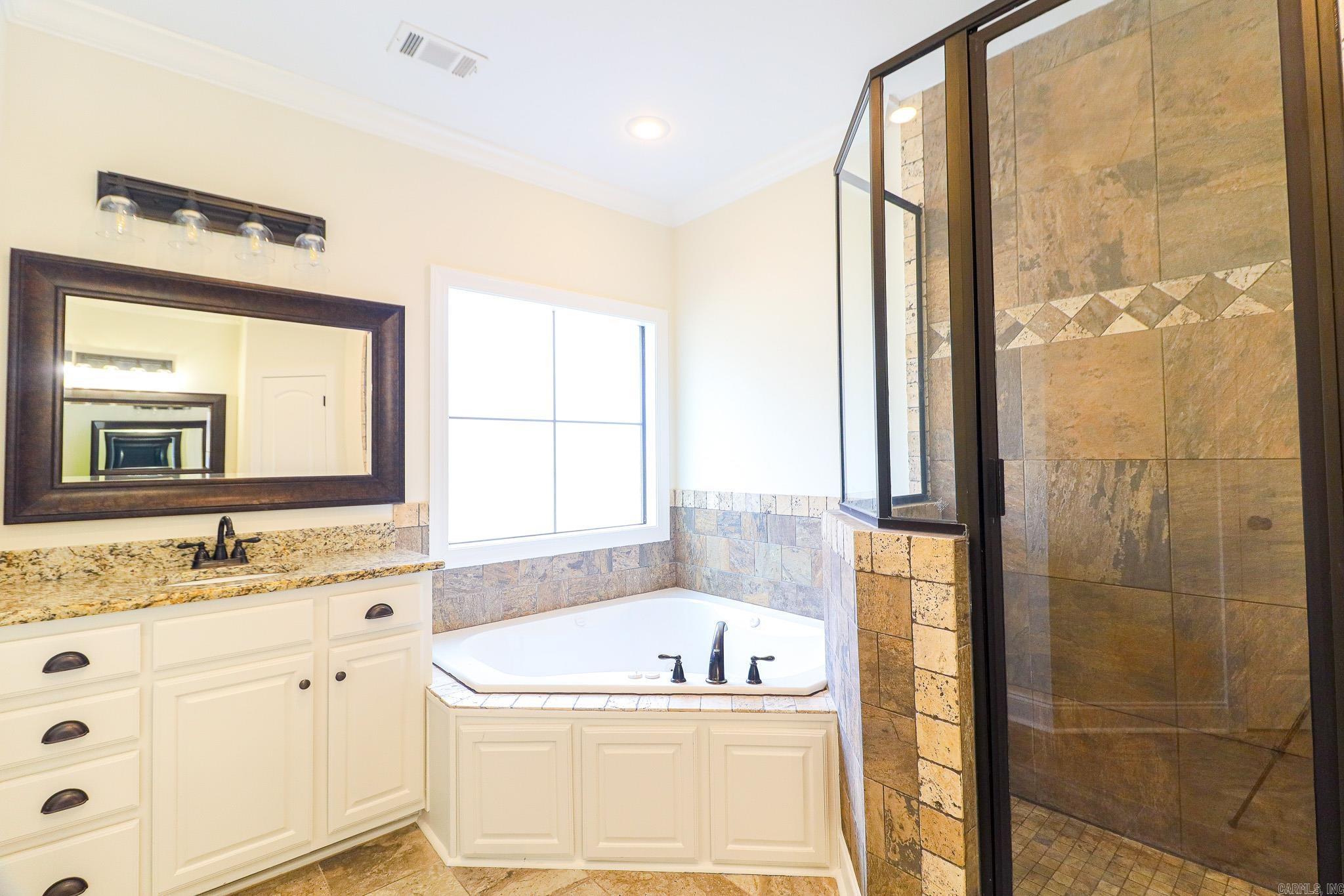 BARRINGTON PARK - Residential