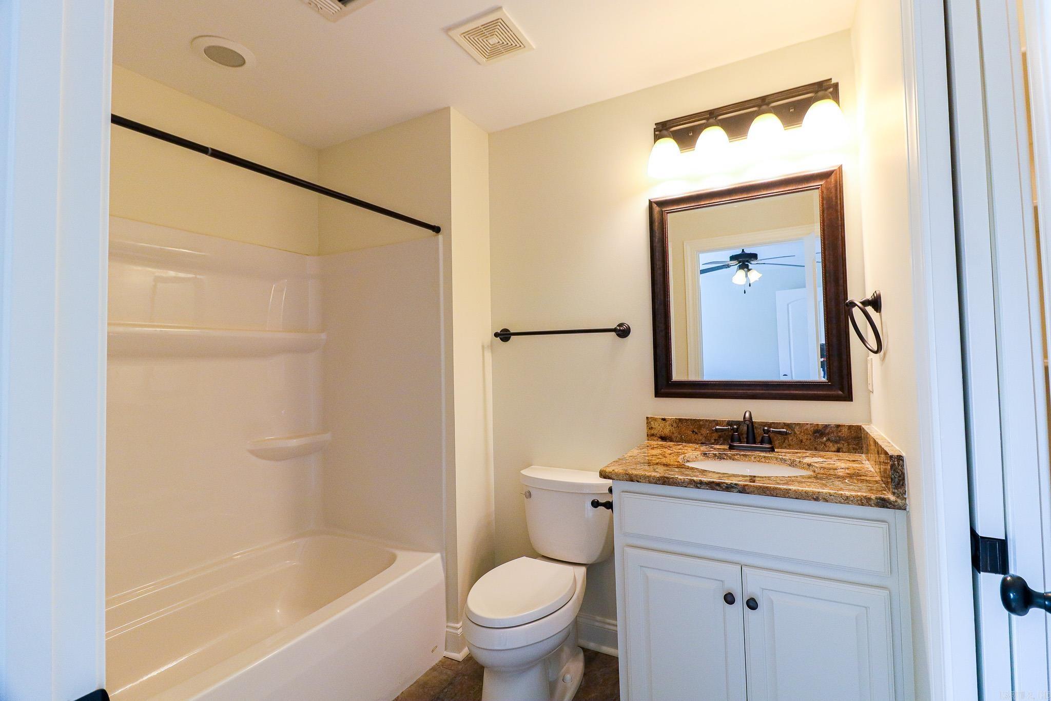 BARRINGTON PARK - Residential