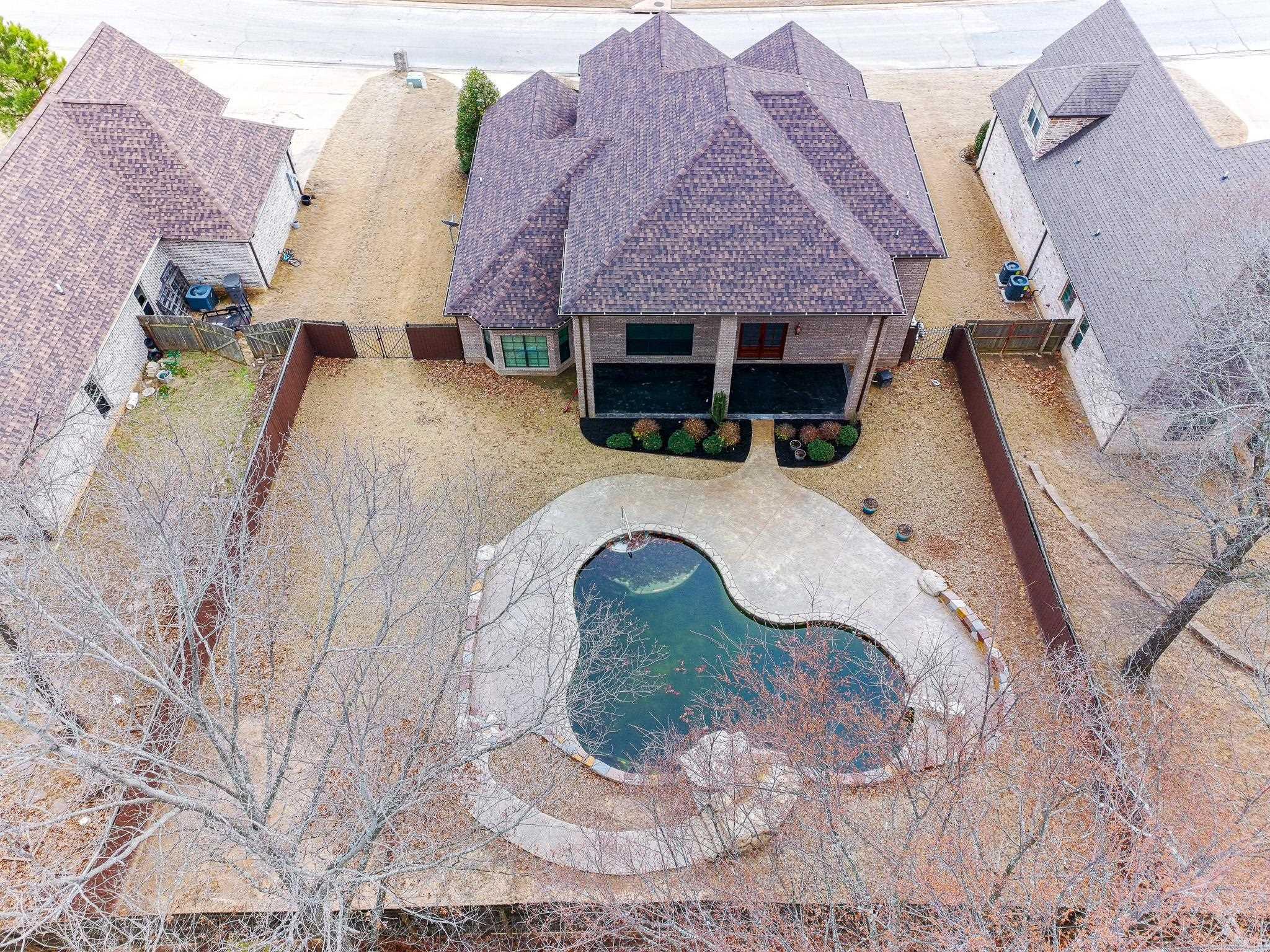 BARRINGTON PARK - Residential