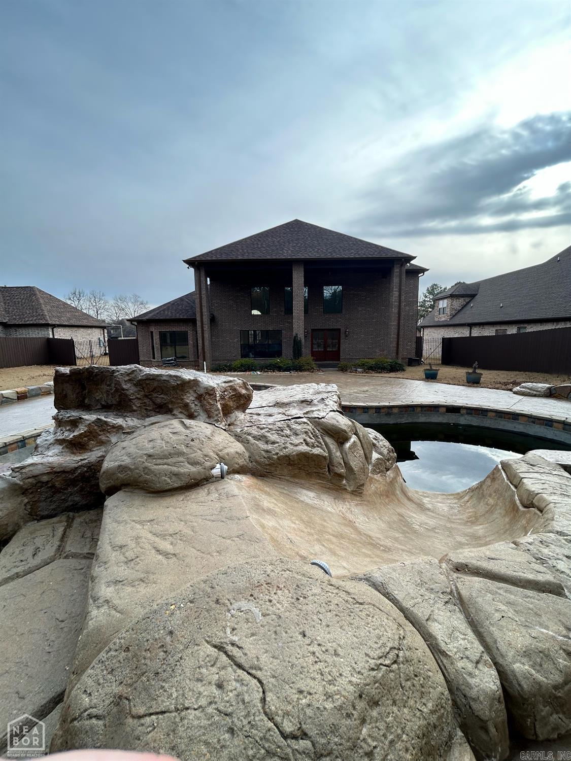 BARRINGTON PARK - Residential