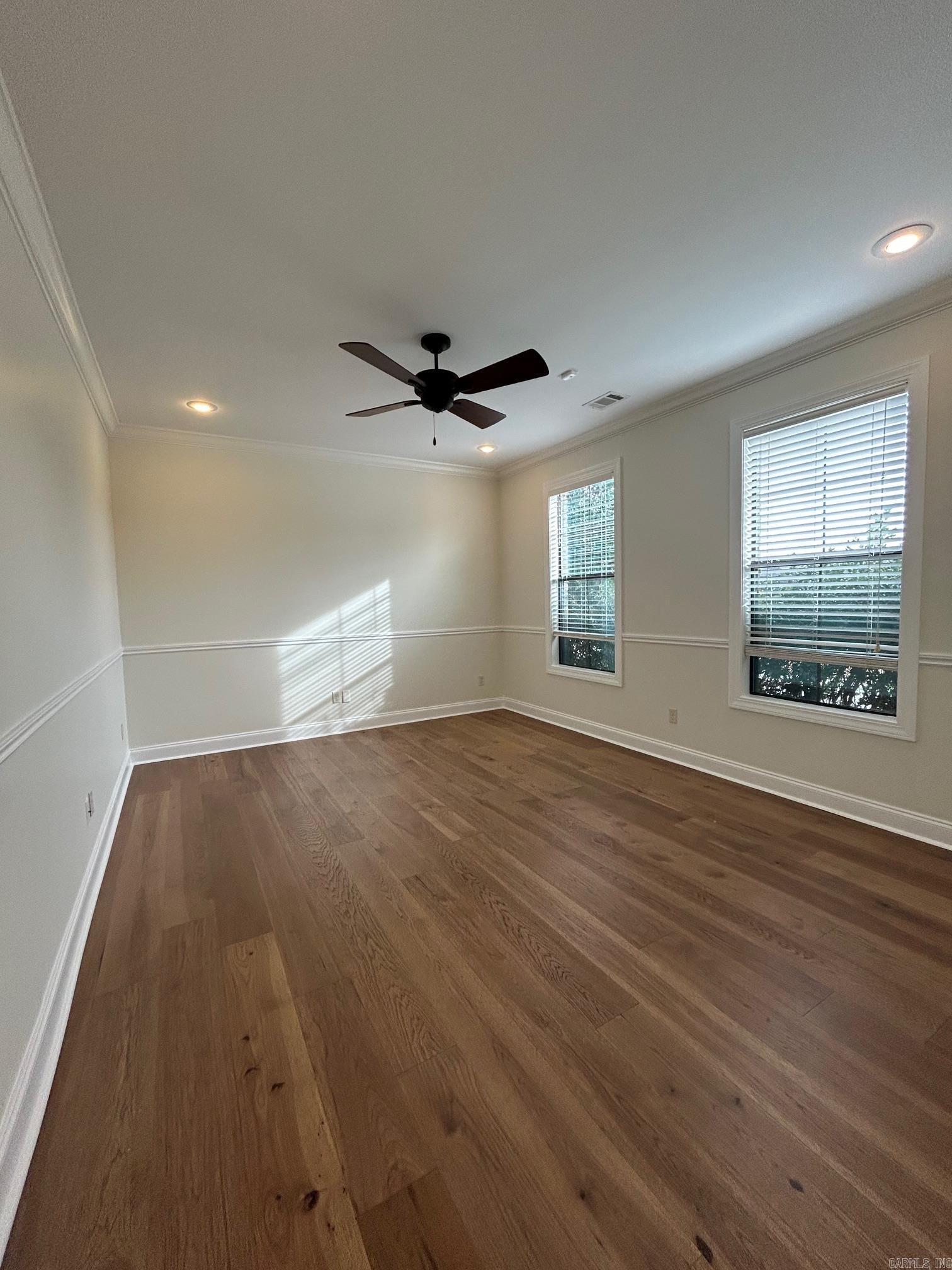 BARRINGTON PARK - Residential