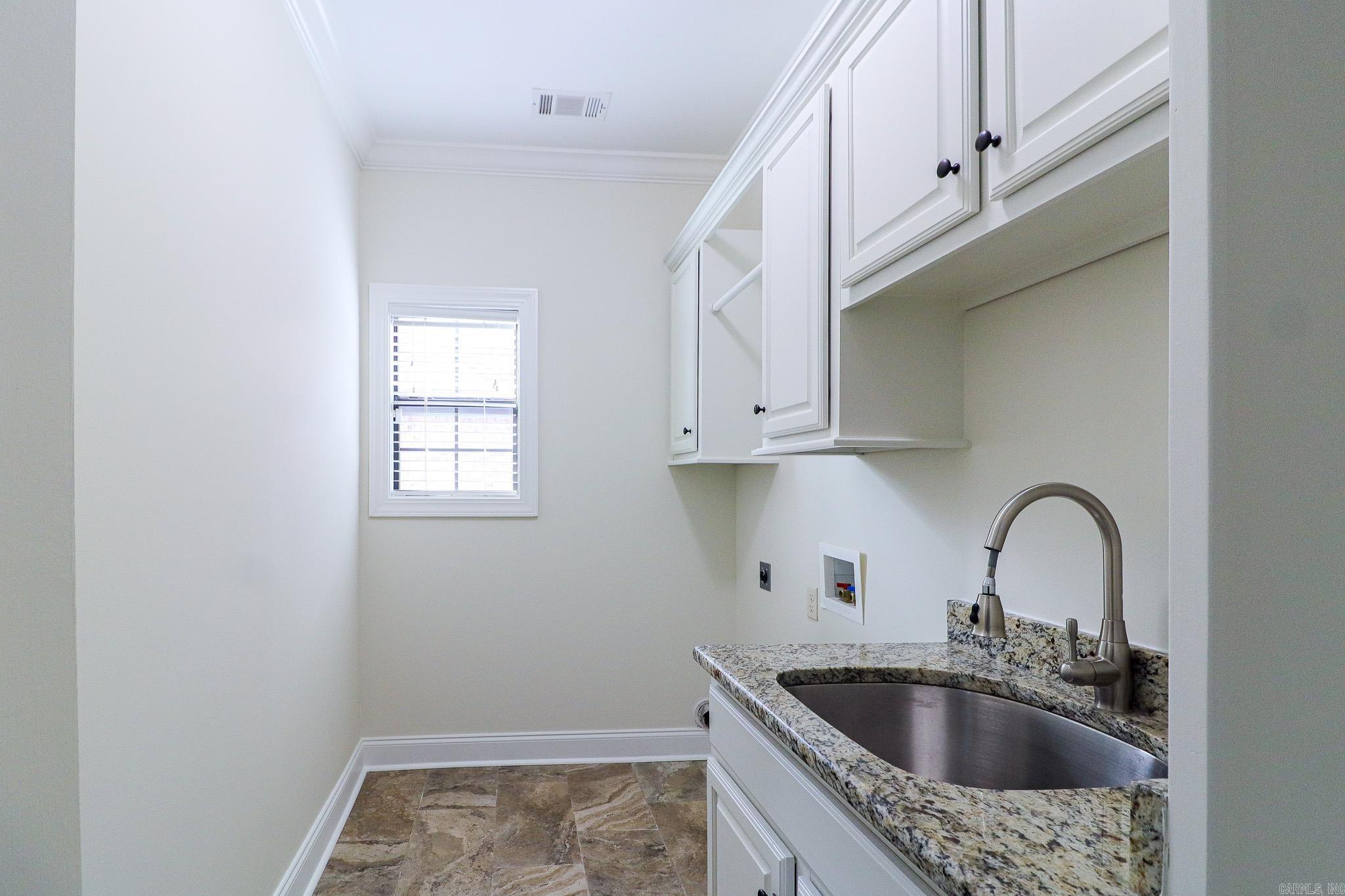 BARRINGTON PARK - Residential