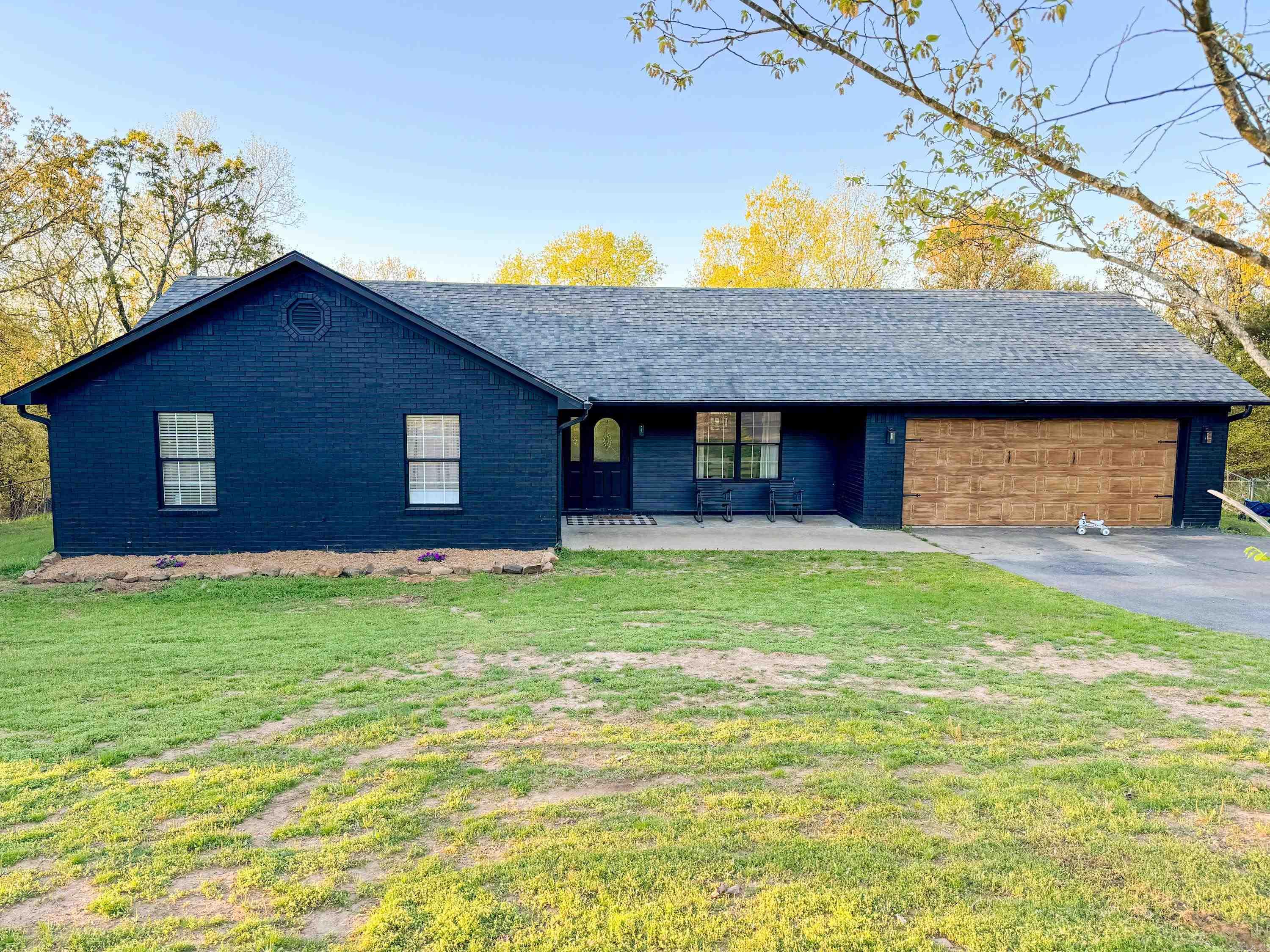 MILL CREEK EST - Residential