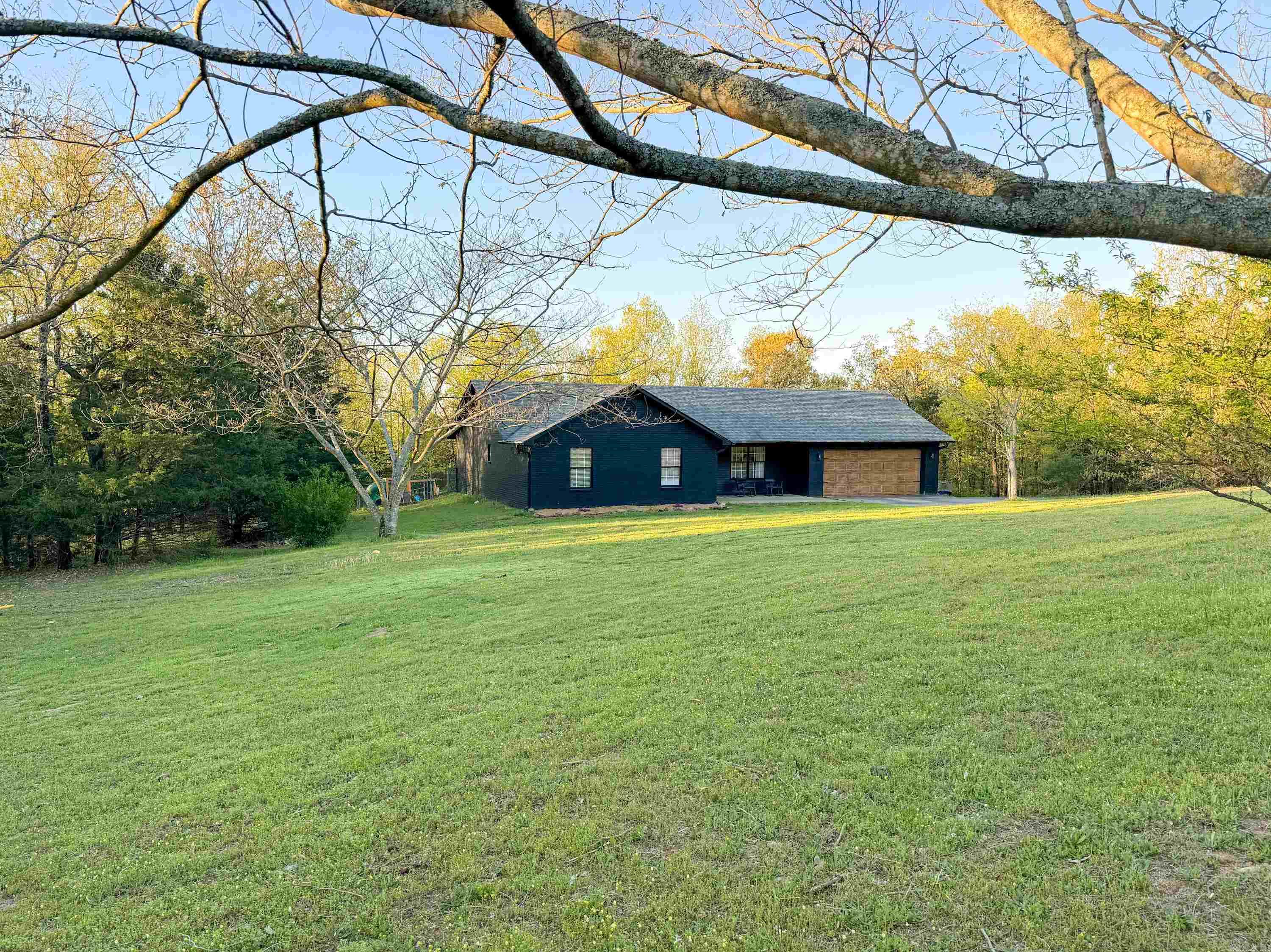 MILL CREEK EST - Residential