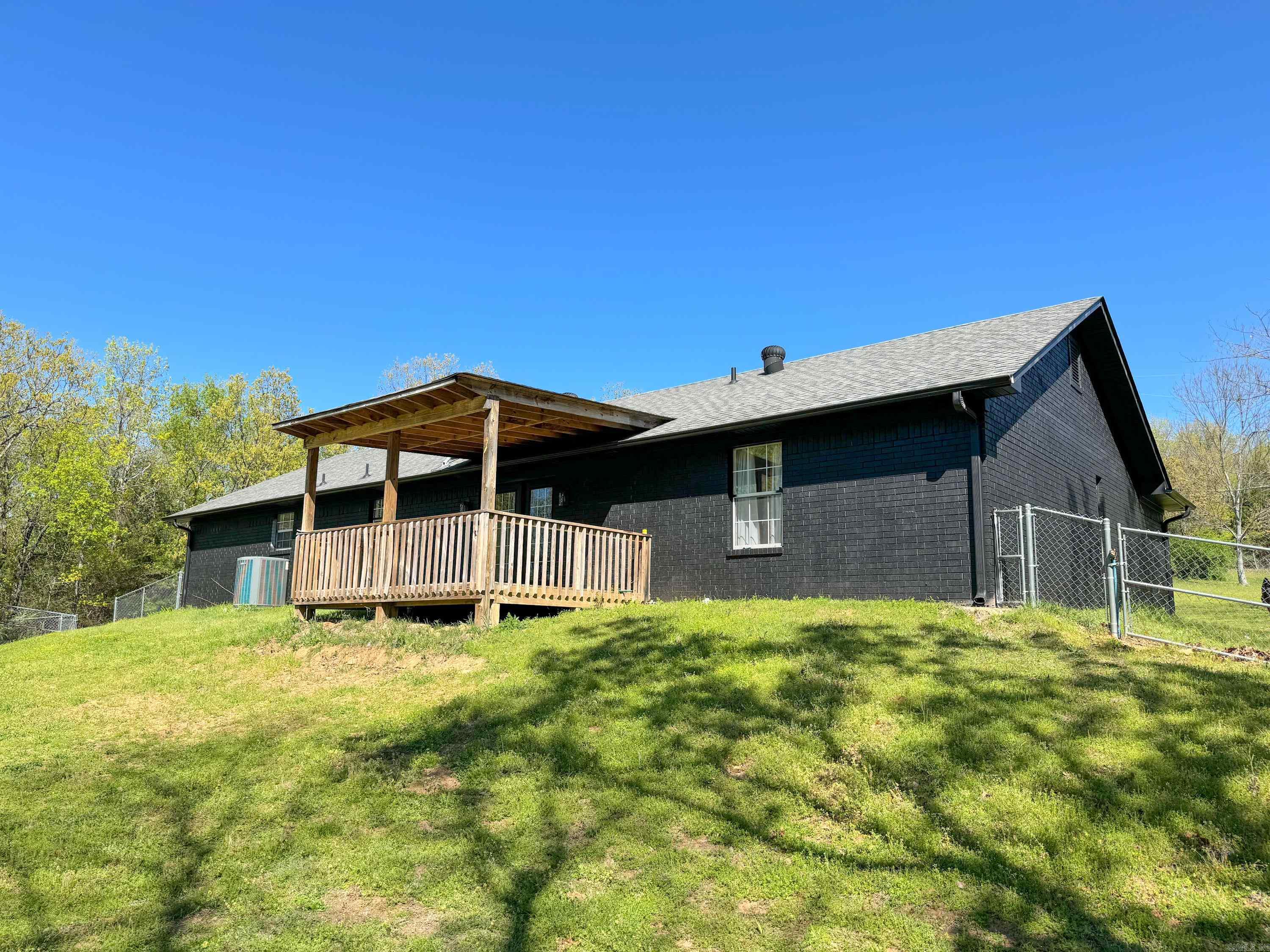 MILL CREEK EST - Residential