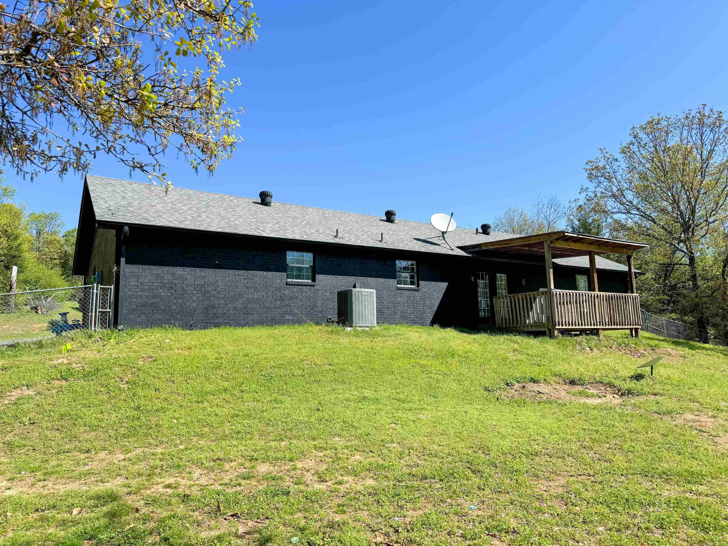 MILL CREEK EST - Residential