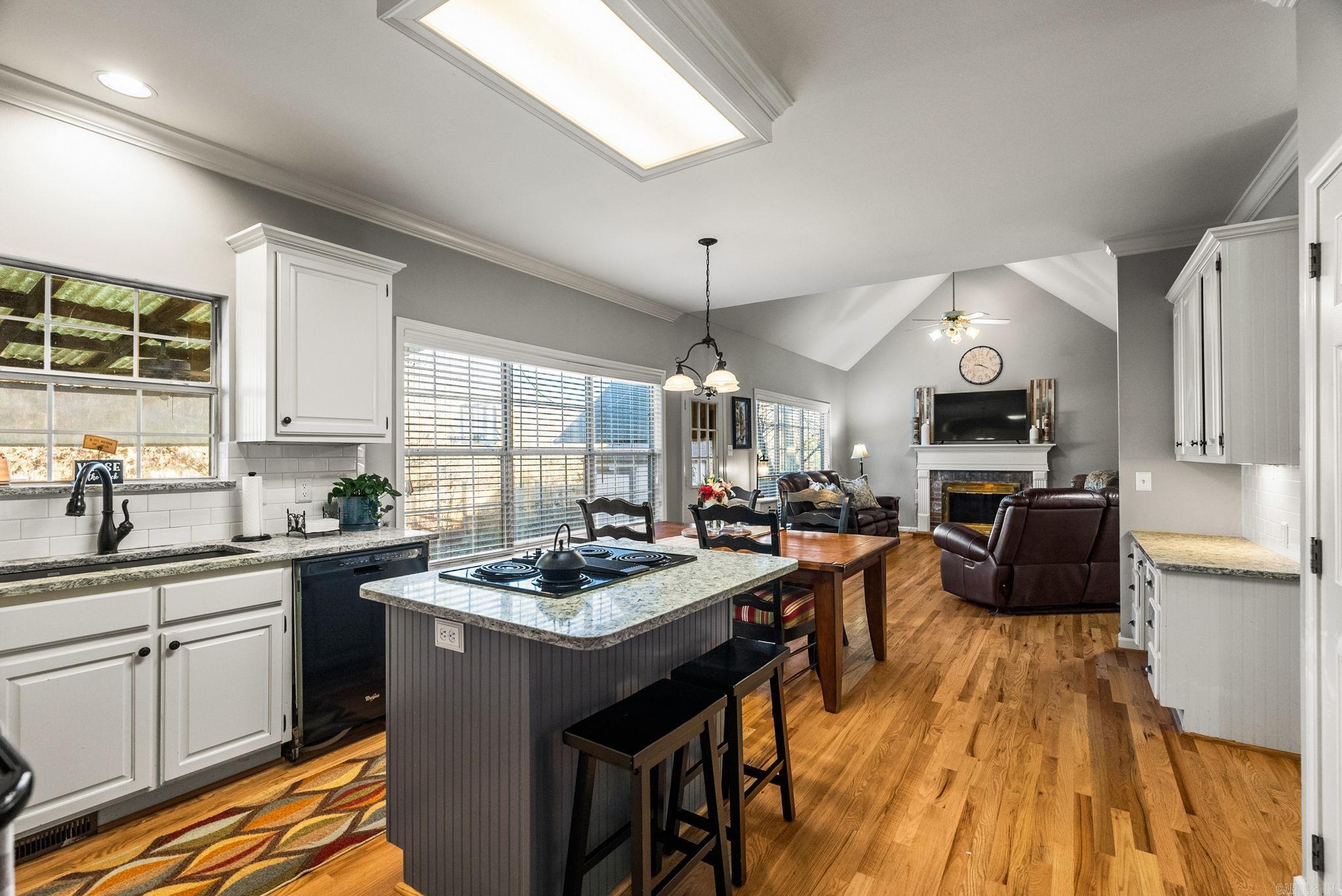 DEER PARK - Residential