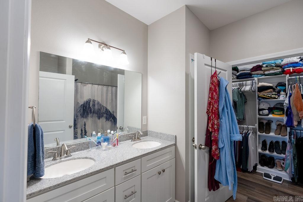 BUFFALO CREEK ESTATES - Residential