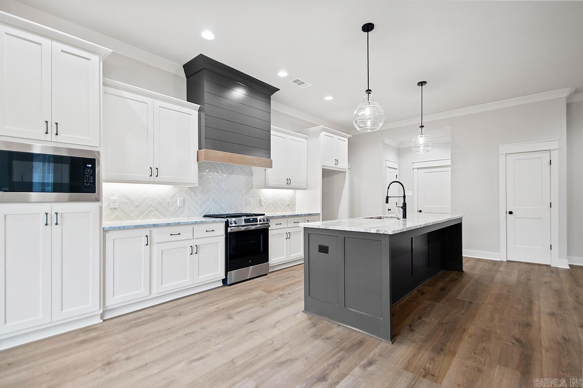 MILLERS GLENN - Residential