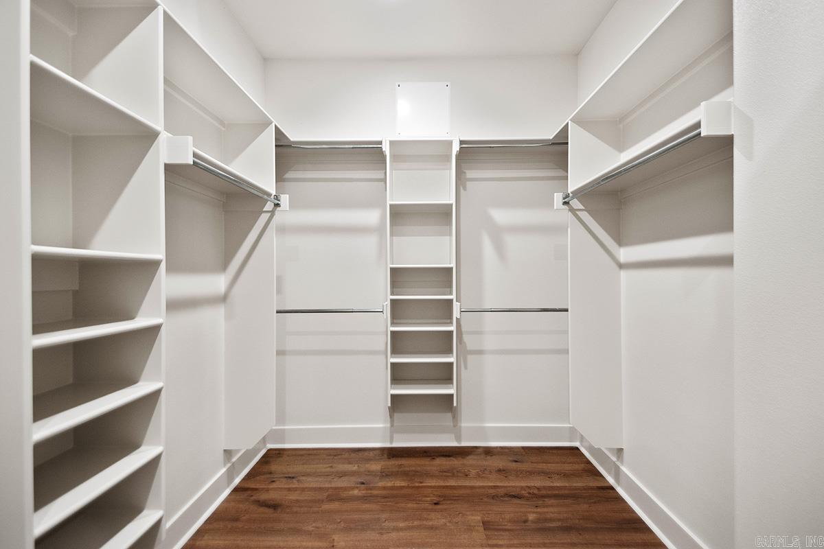 MILLERS GLENN - Residential