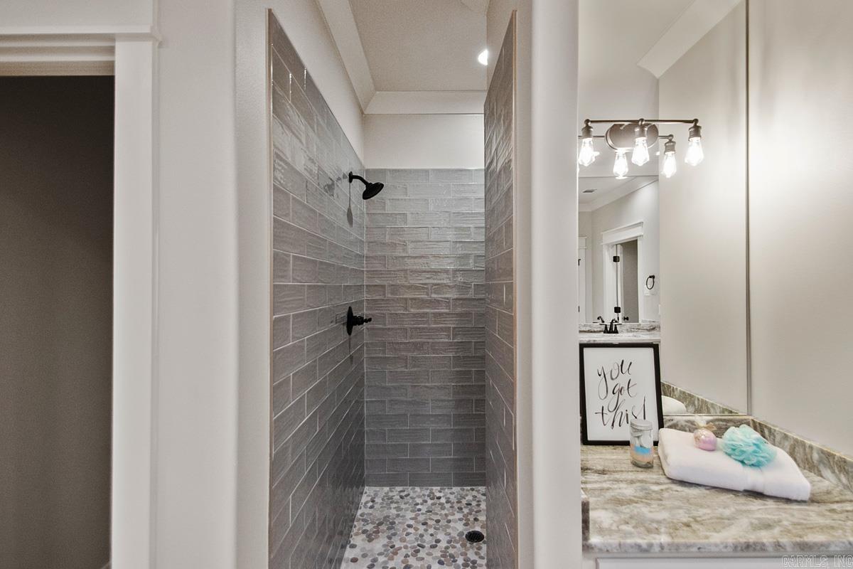 MILLERS GLENN - Residential