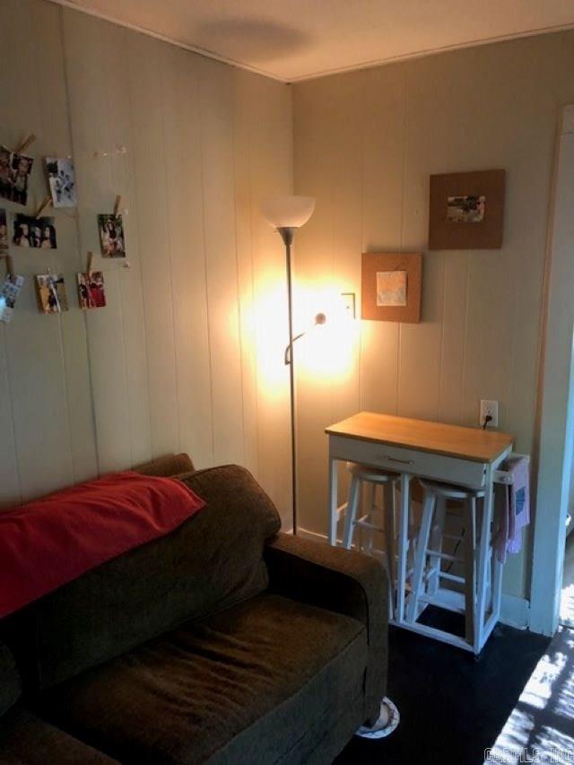 Elmhurst - Residential Lease