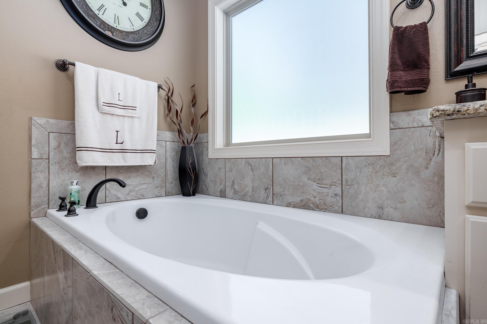 ISABELLA - Residential