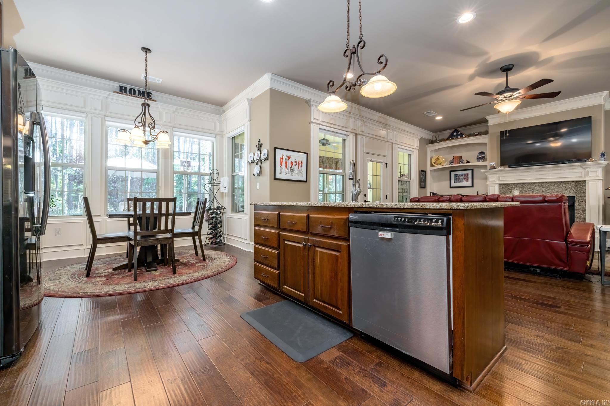 ISABELLA - Residential