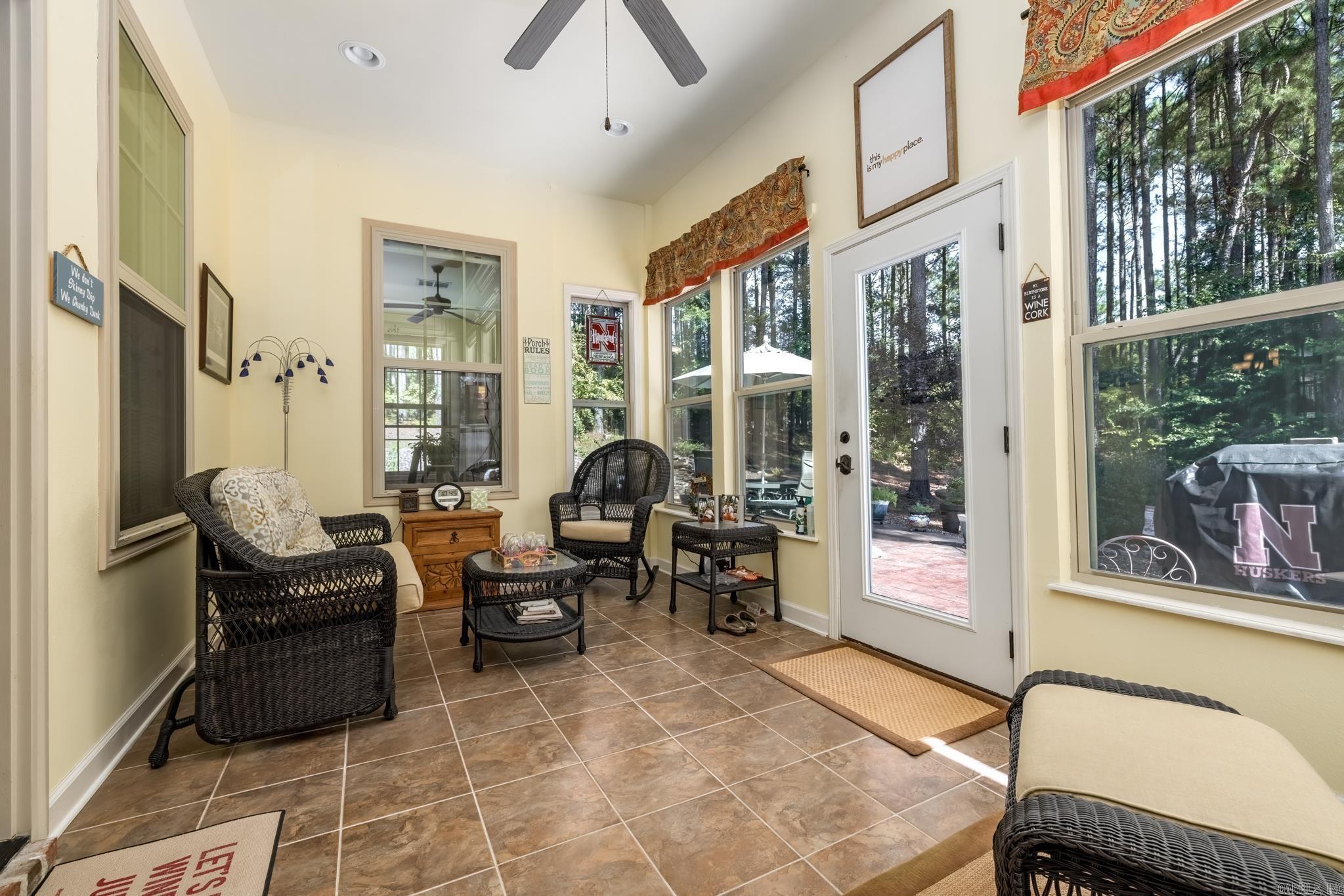 ISABELLA - Residential