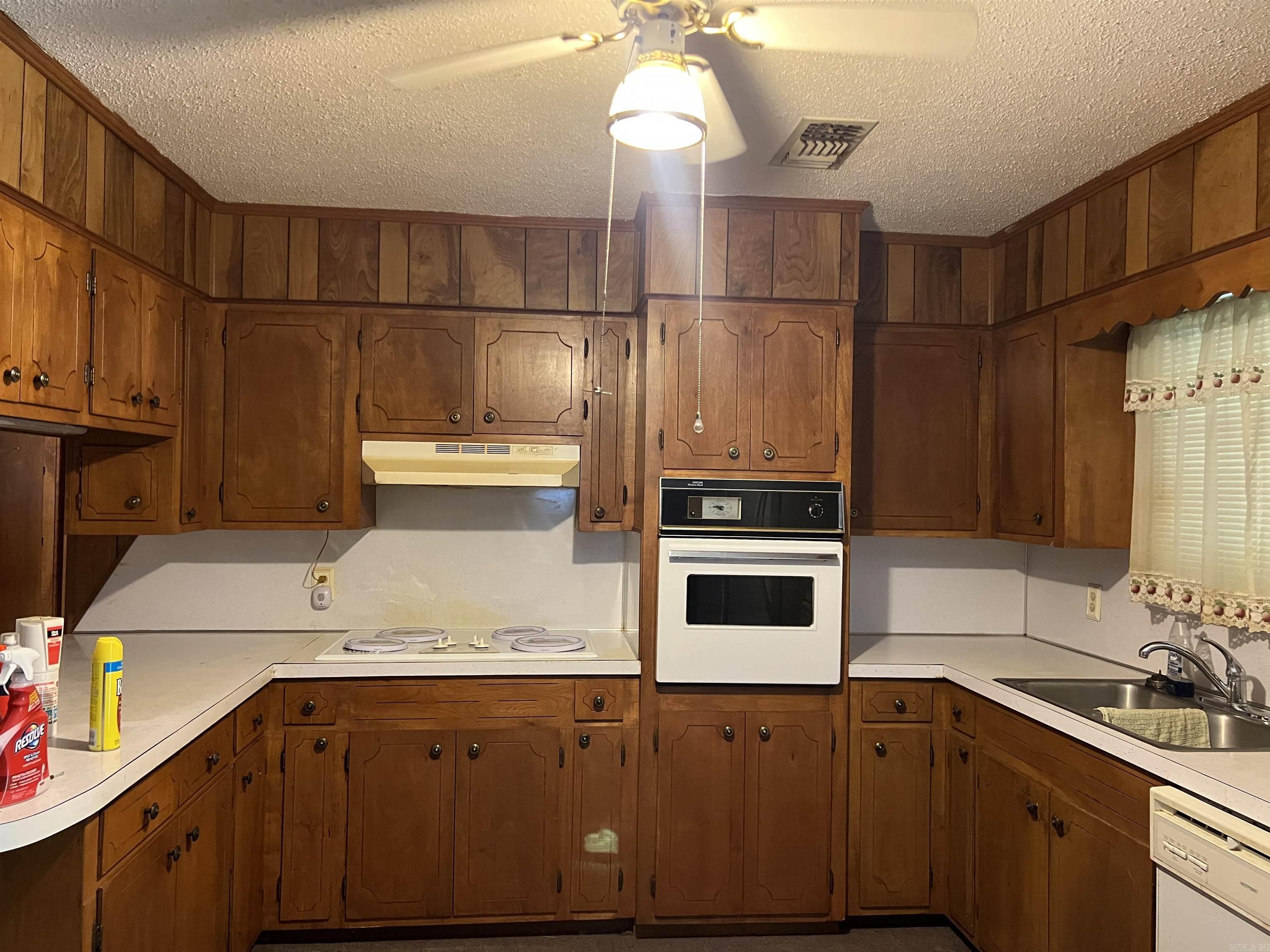 Meadowood #3 - Residential