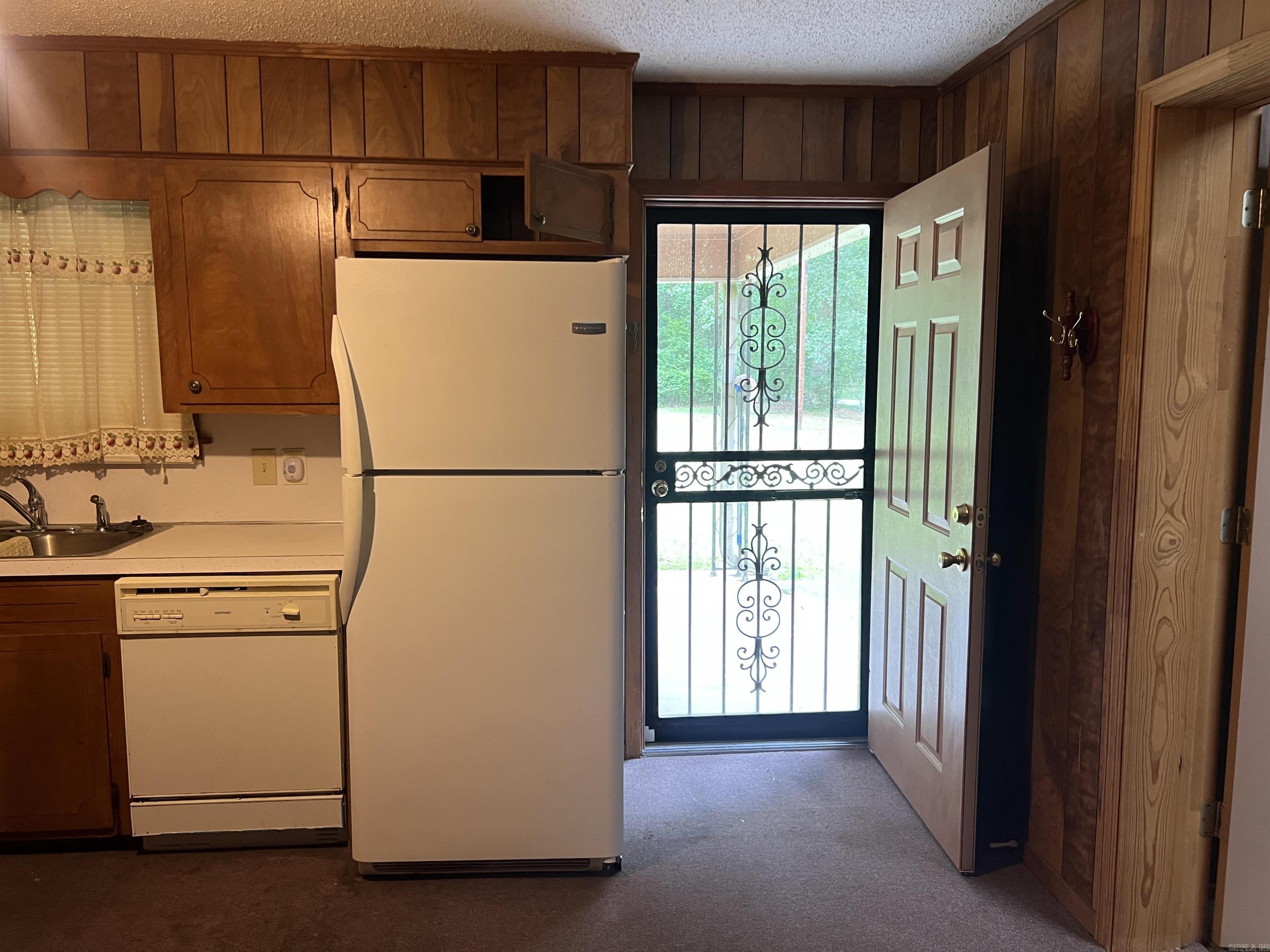 Meadowood #3 - Residential