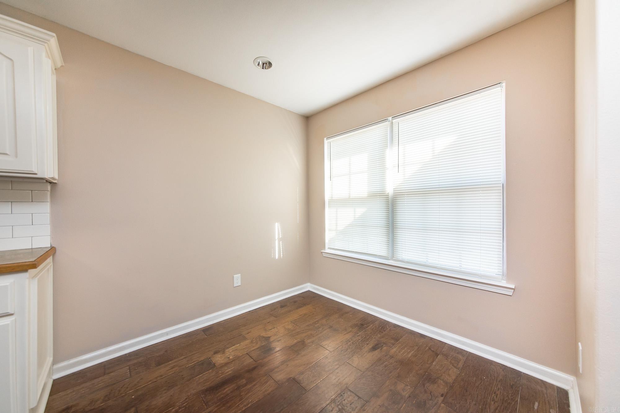 WEATHERING HEIGHTS - Residential