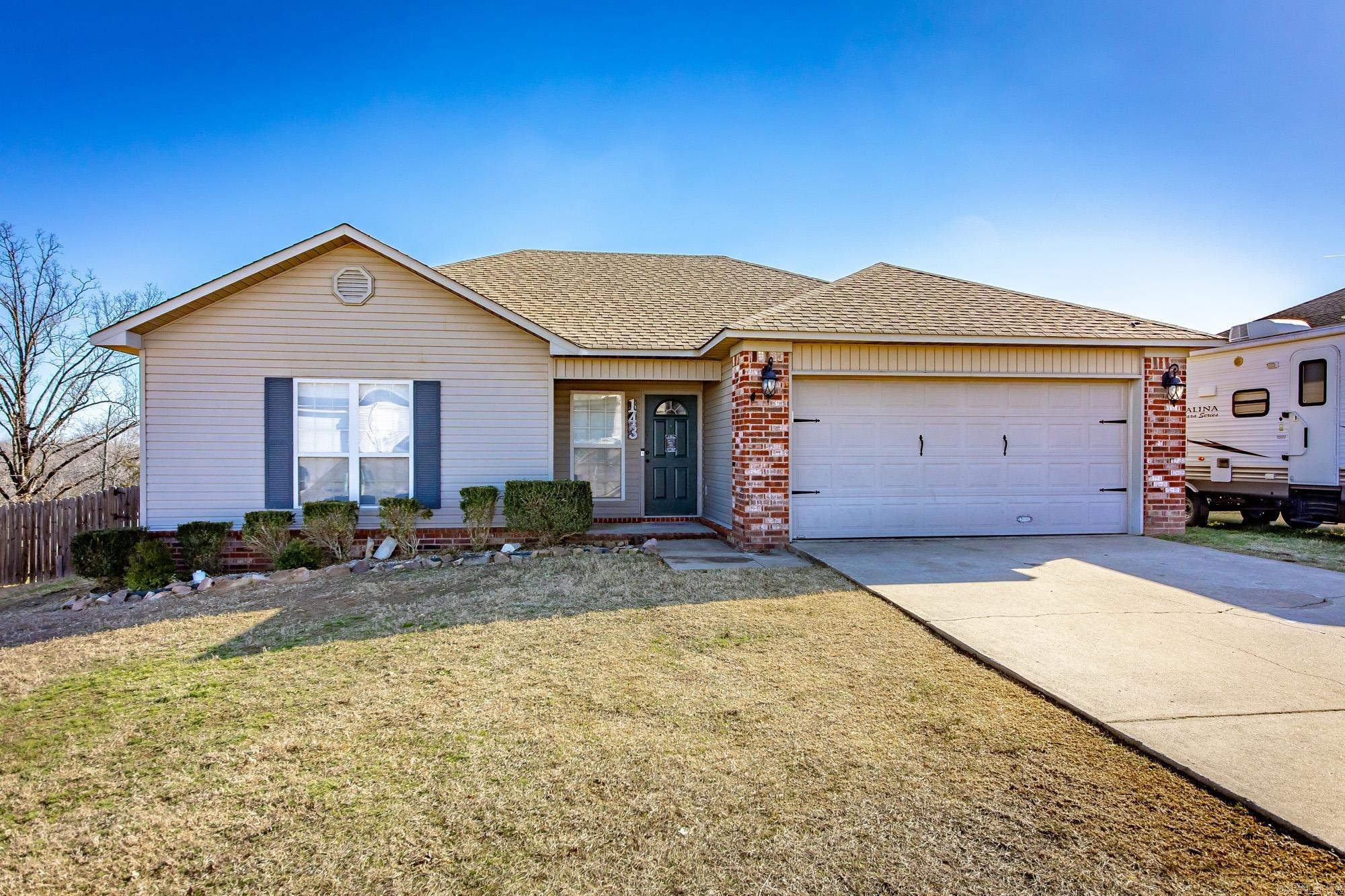 WEATHERING HEIGHTS - Residential