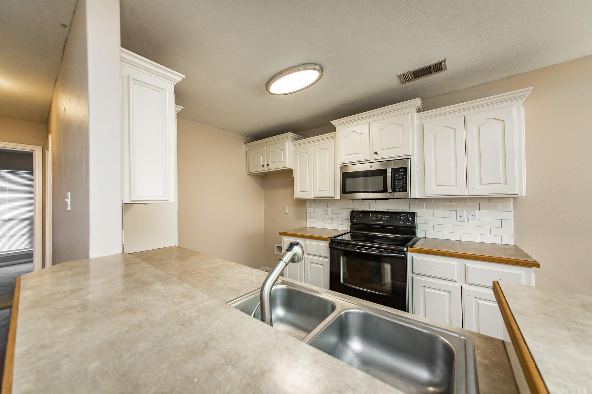 WEATHERING HEIGHTS - Residential