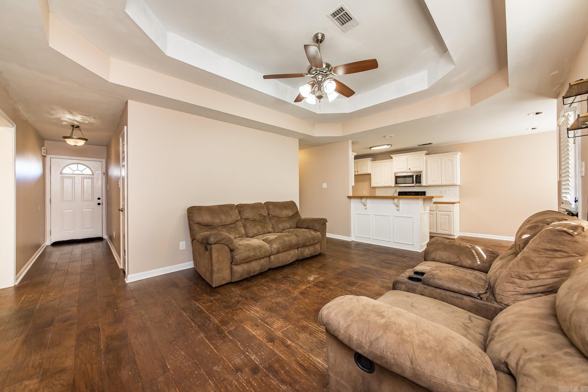 WEATHERING HEIGHTS - Residential