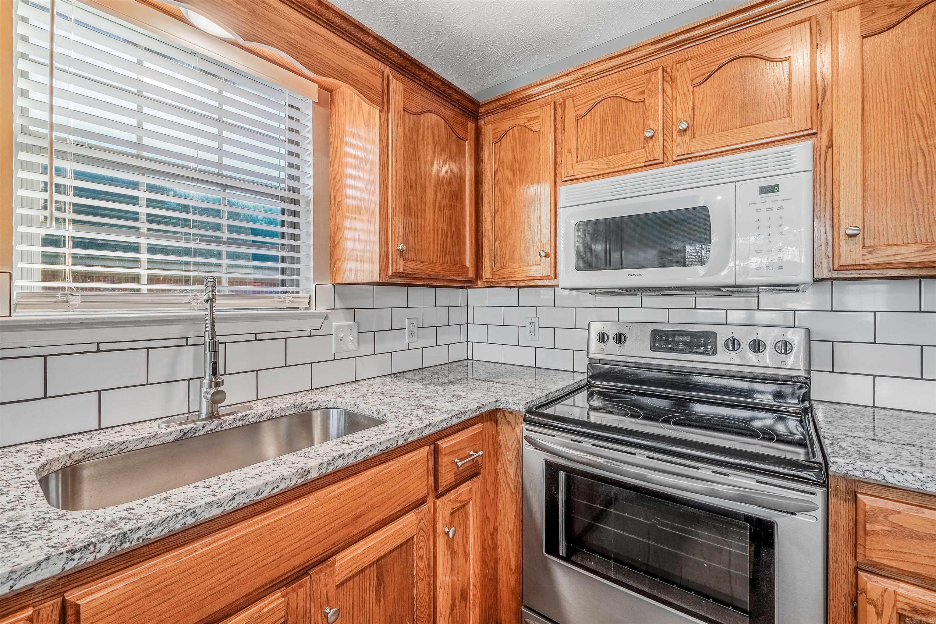 THE POINTE - Residential