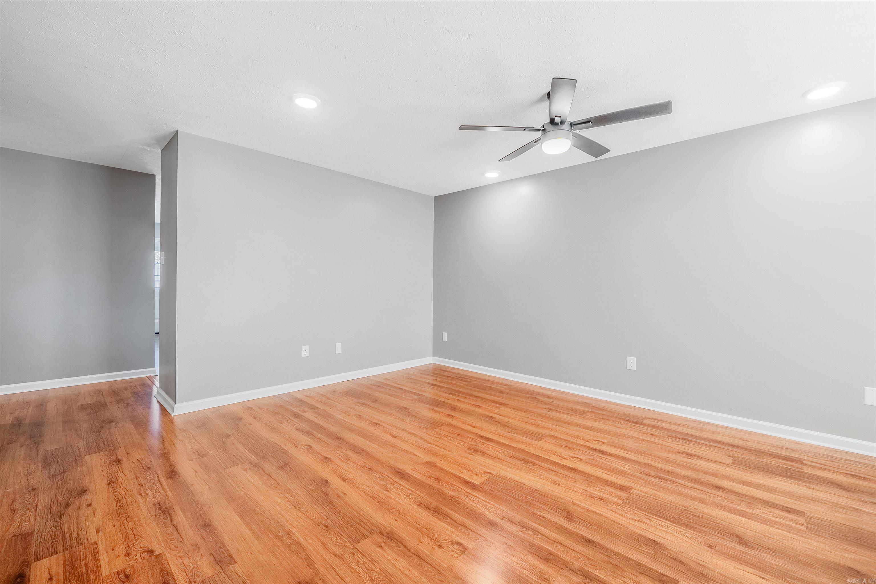 THE POINTE - Residential