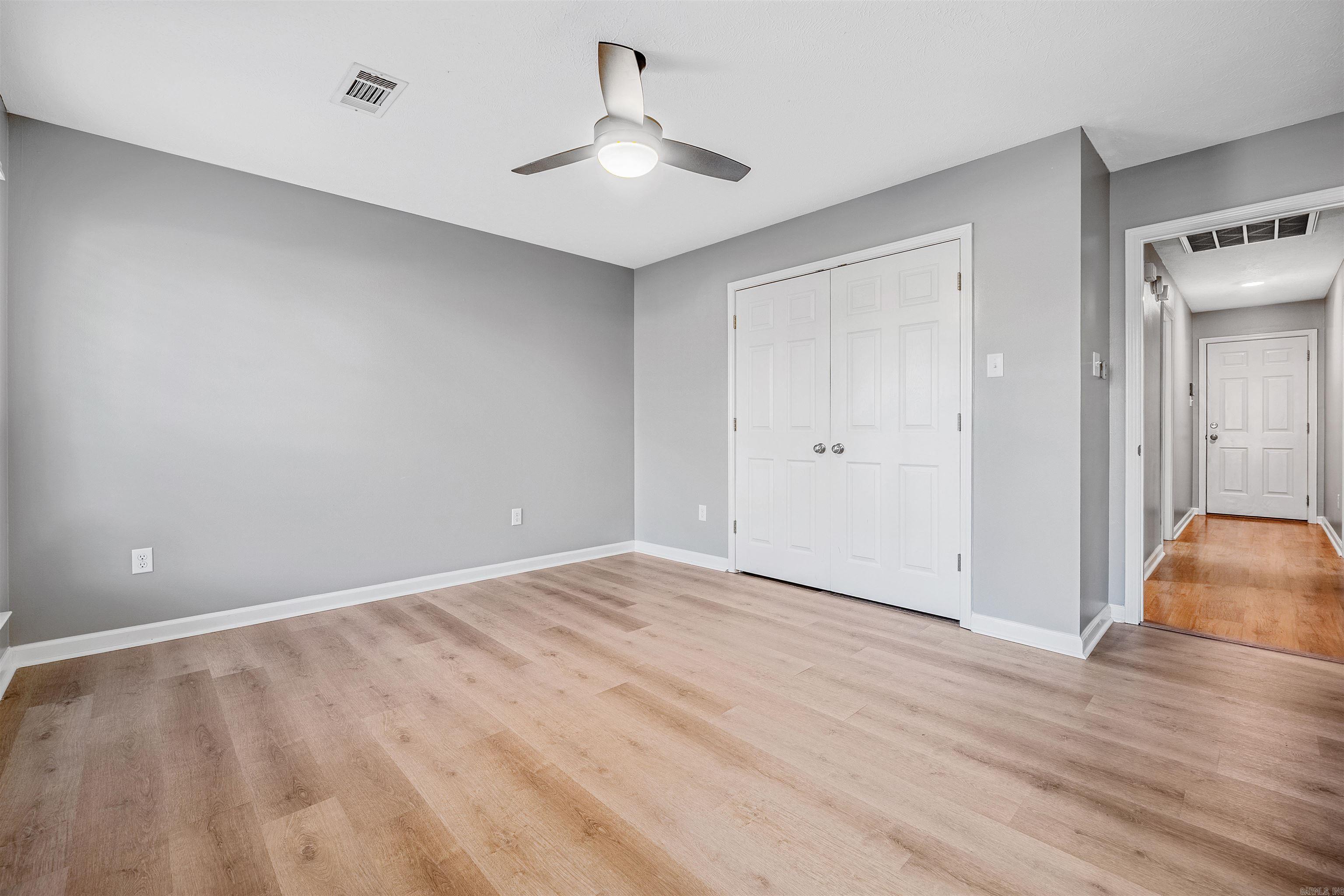 THE POINTE - Residential