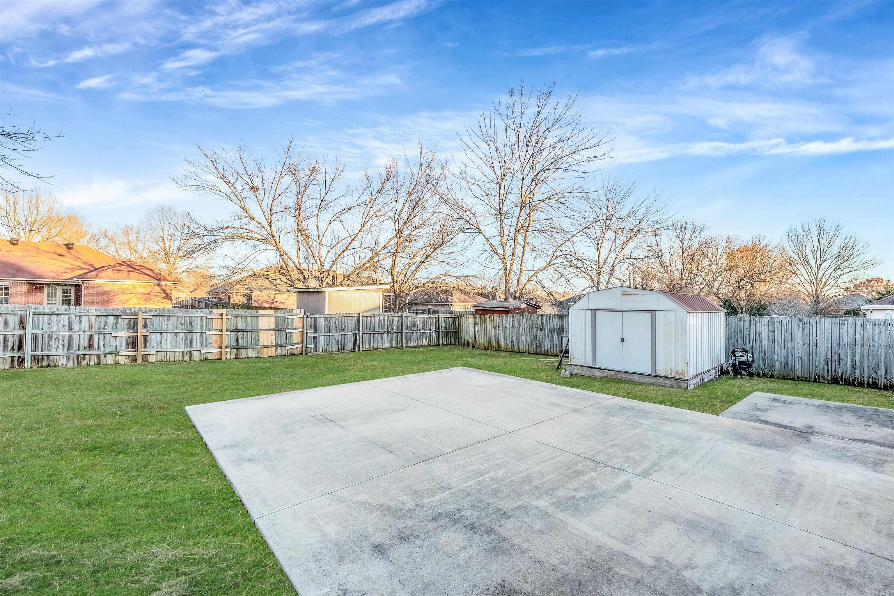 THE POINTE - Residential