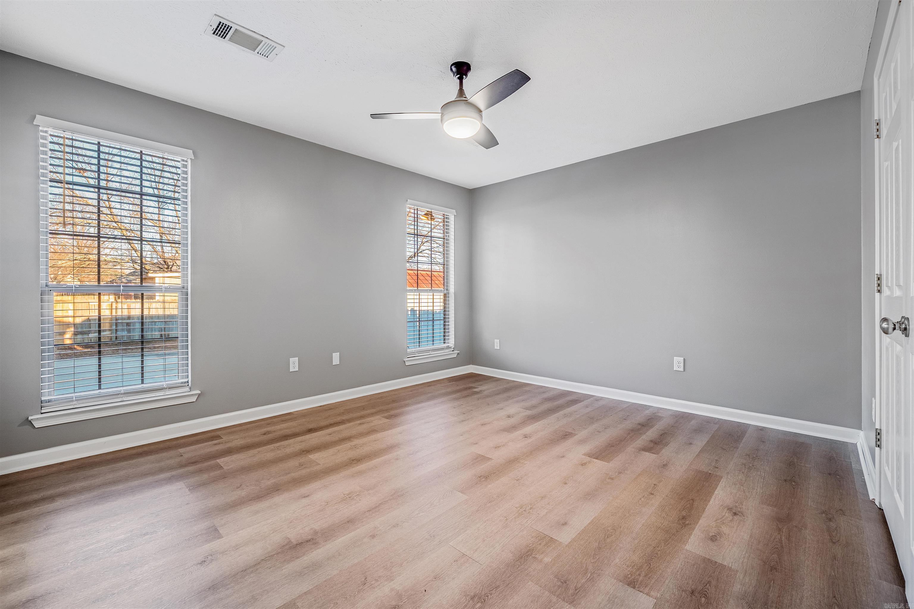 THE POINTE - Residential