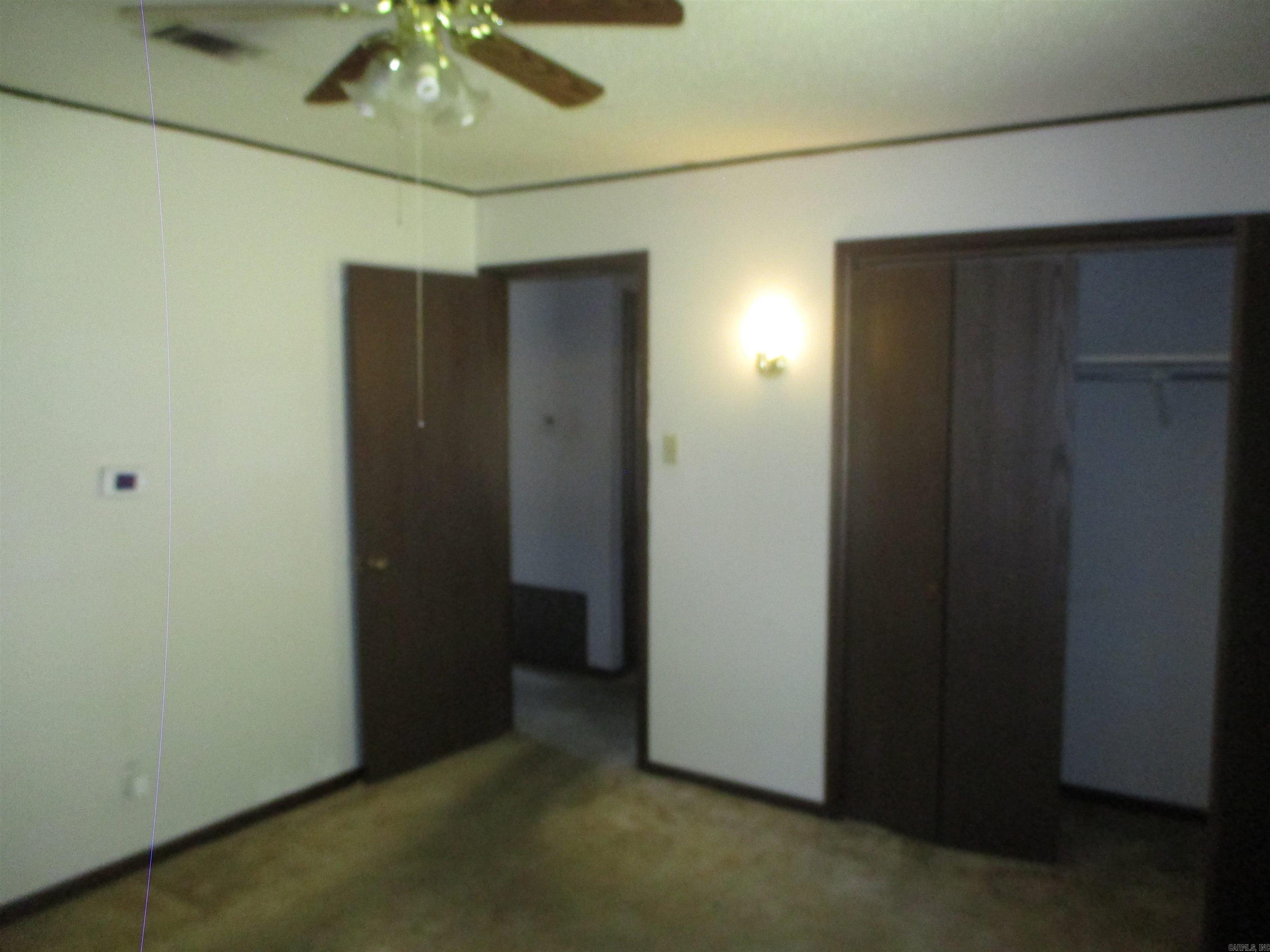 ARROW HEAD MANOR - Residential