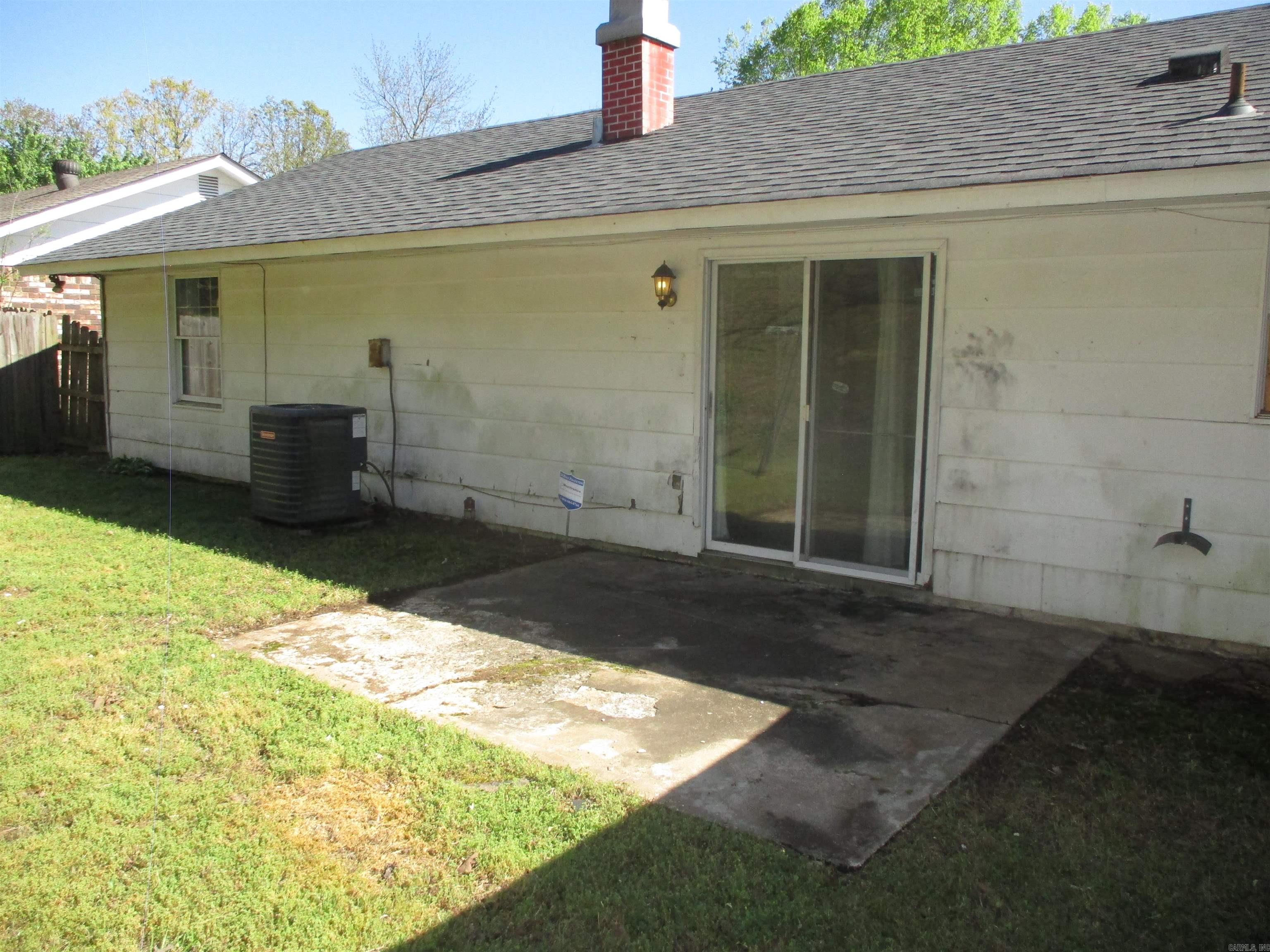 ARROW HEAD MANOR - Residential