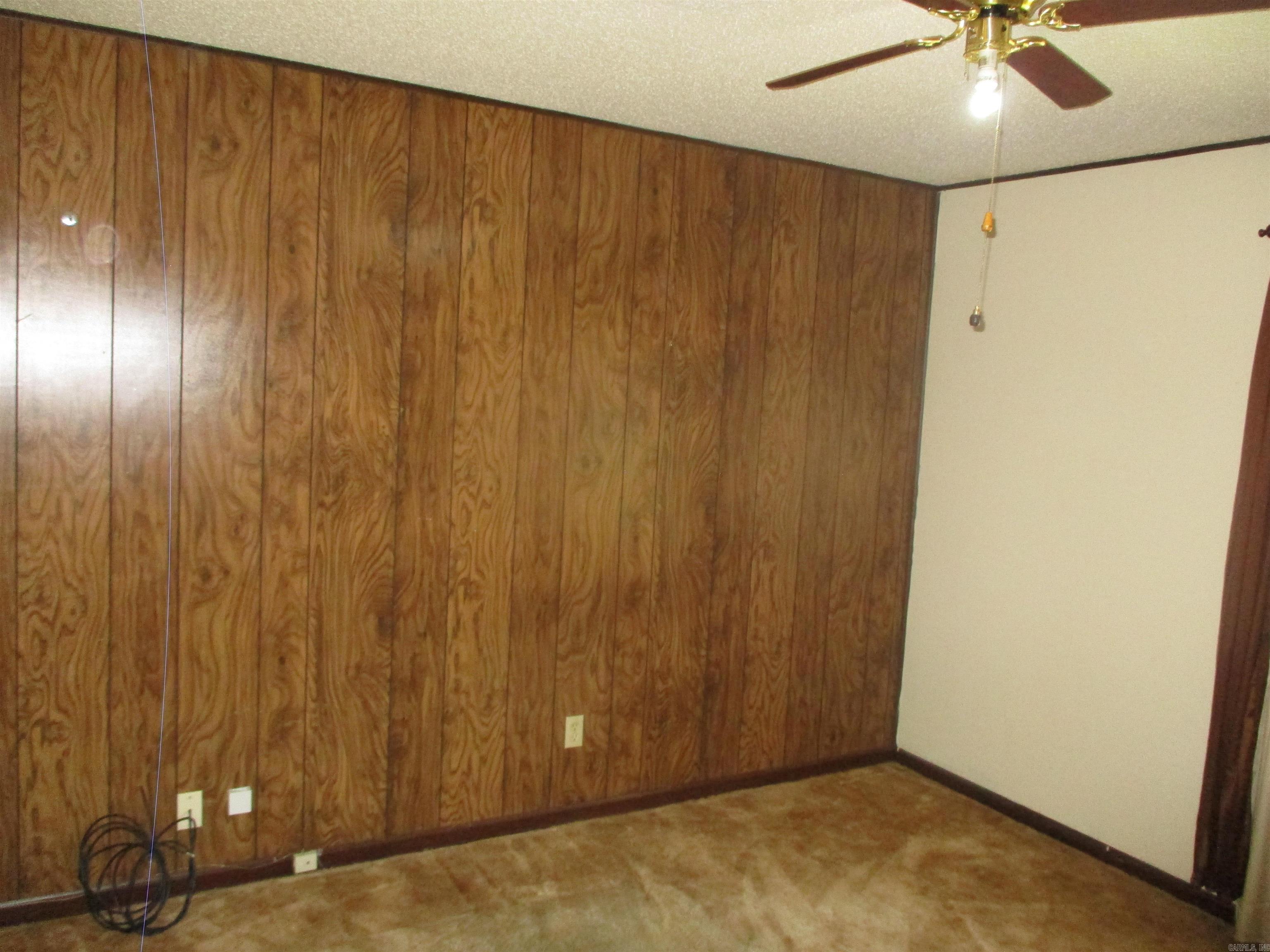 ARROW HEAD MANOR - Residential