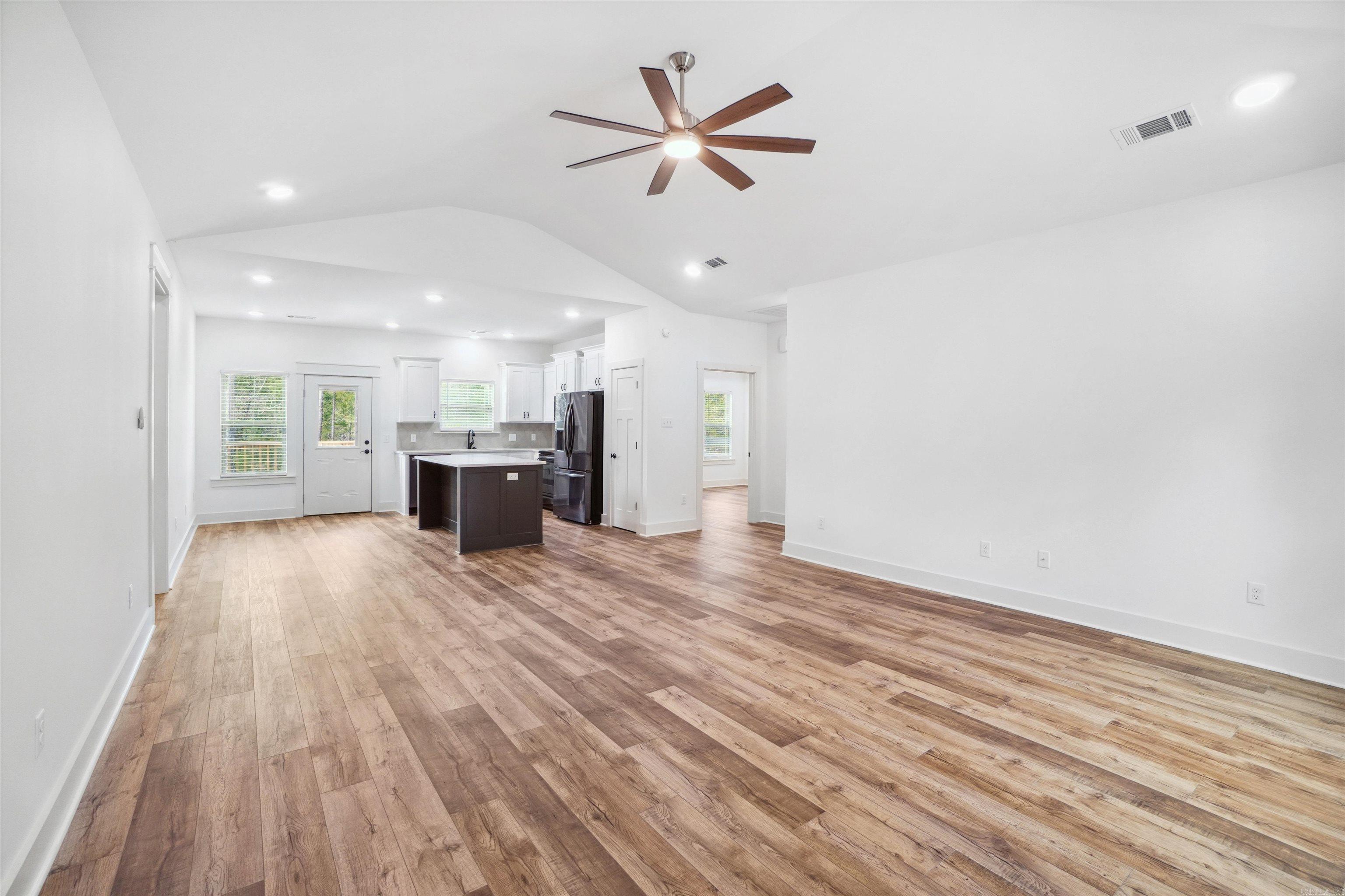 WILDERNESS ESTATES - Residential