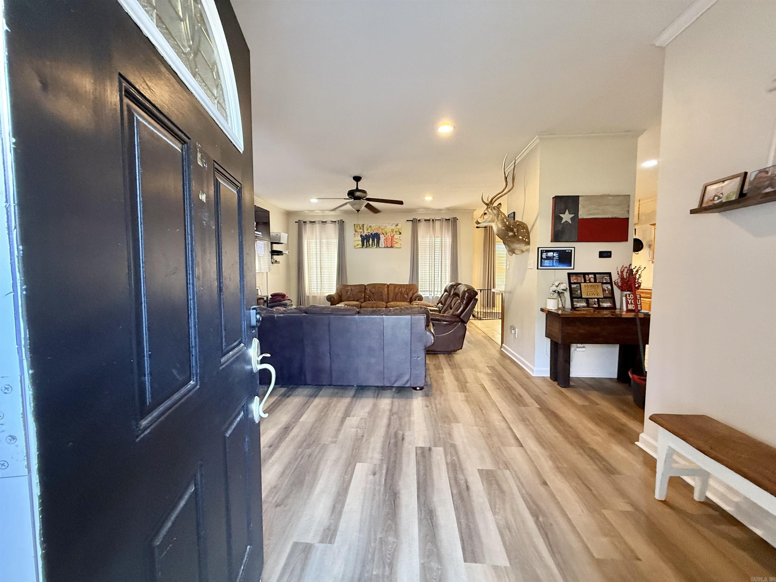 HORTON HILLS - Residential