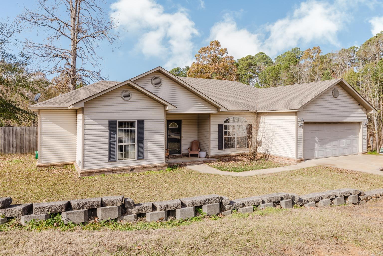 HORTON HILLS - Residential