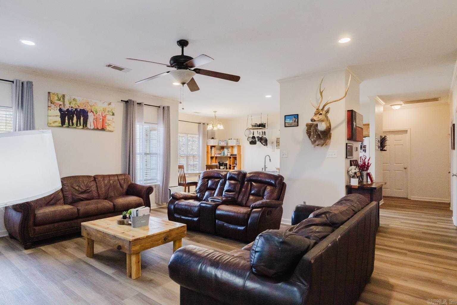 HORTON HILLS - Residential