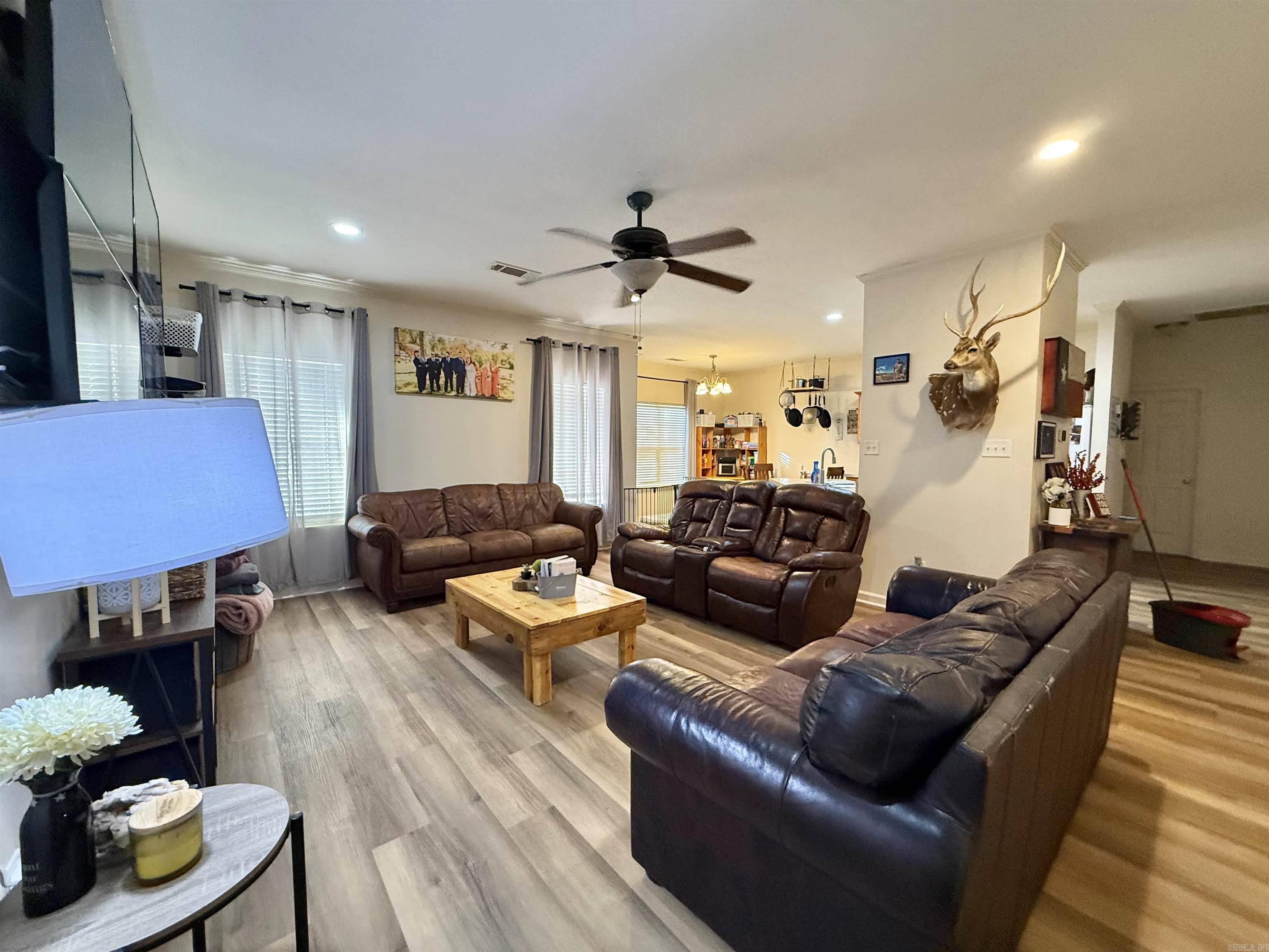 HORTON HILLS - Residential