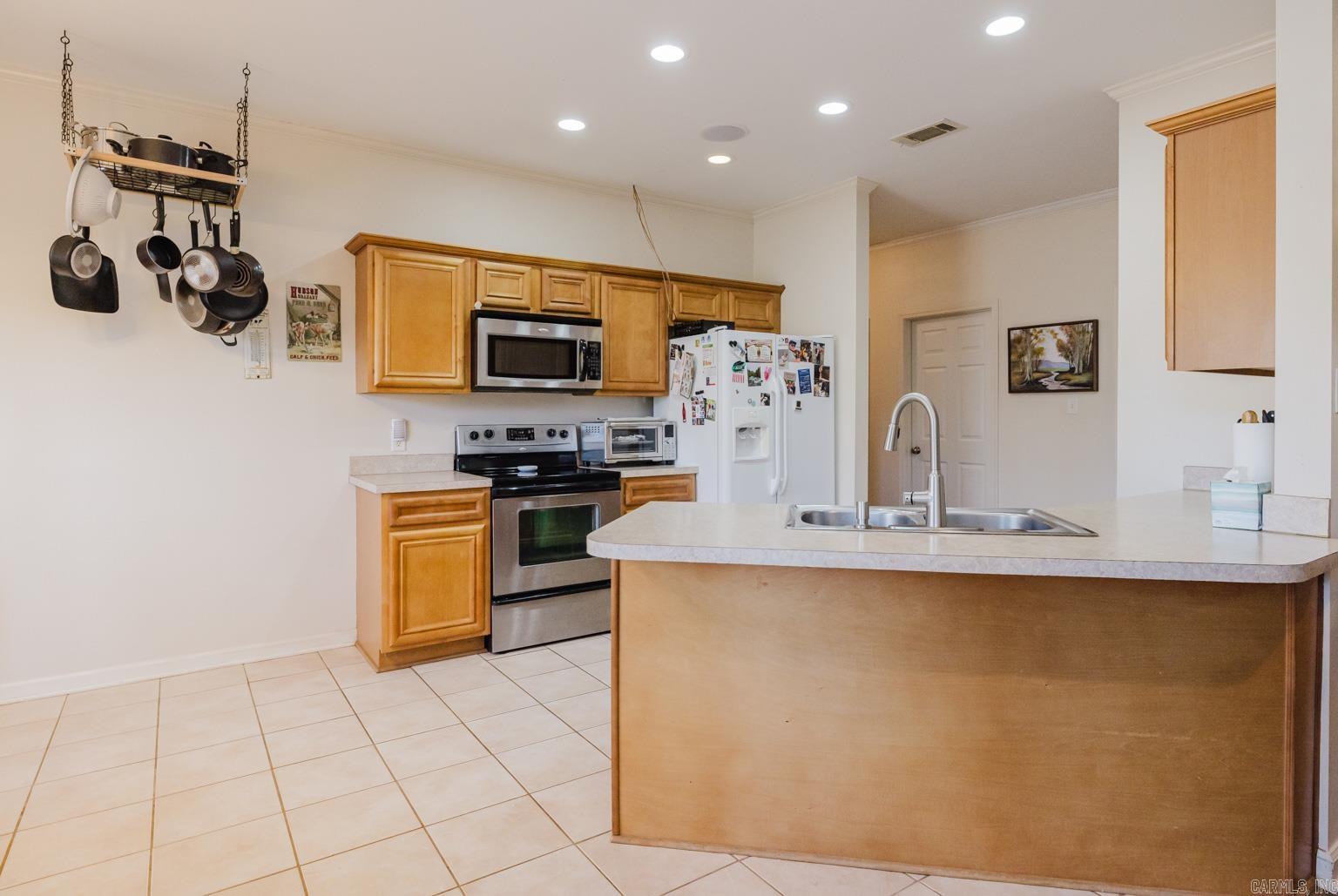 HORTON HILLS - Residential